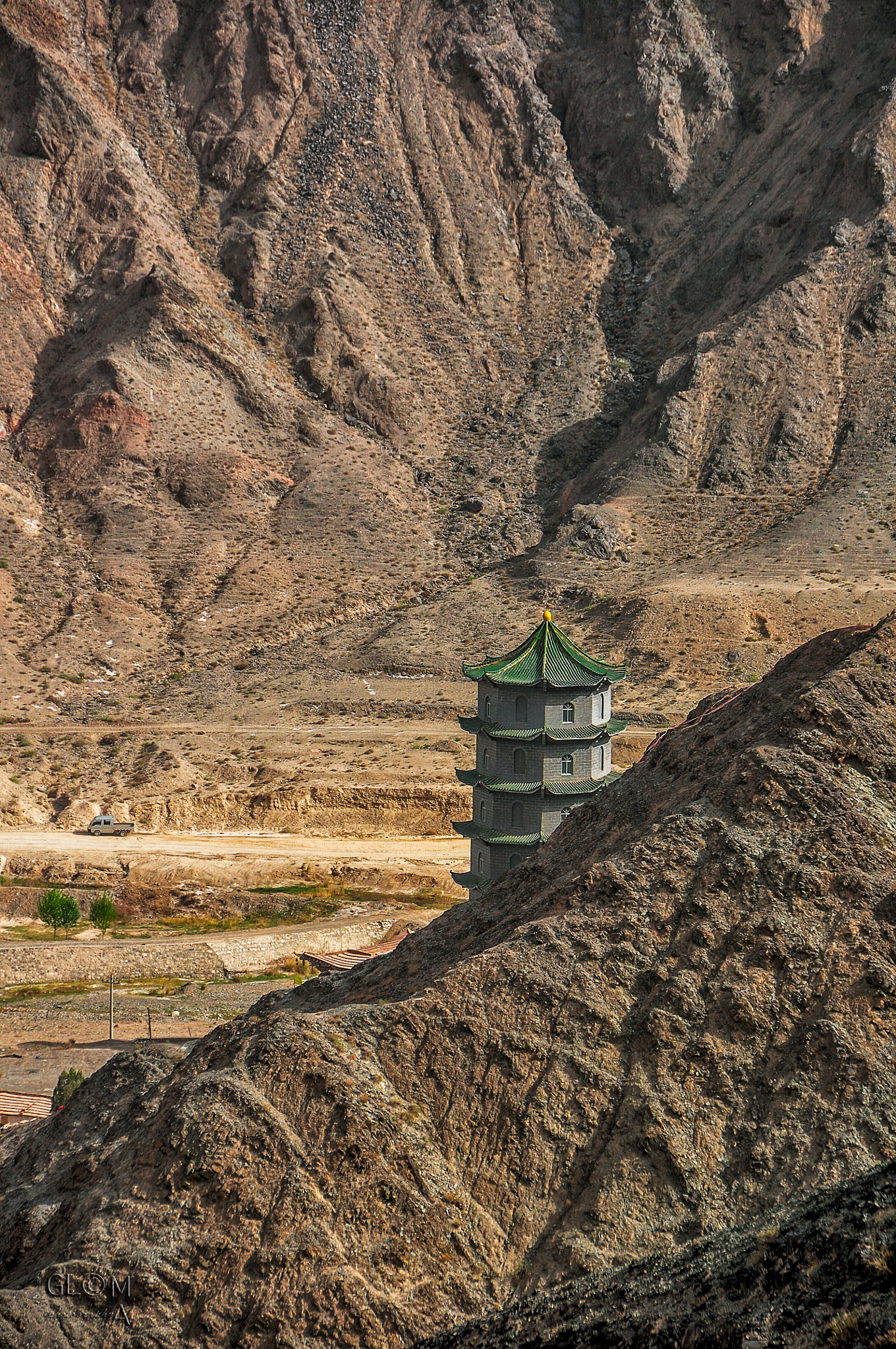 Nikon D90 + Tamron AF 18-270mm F3.5-6.3 Di II VC LD Aspherical (IF) MACRO sample photo. A pagoda in the rocky, desert landscape along the dunhuang to jiayuguan road, gansu province,... photography