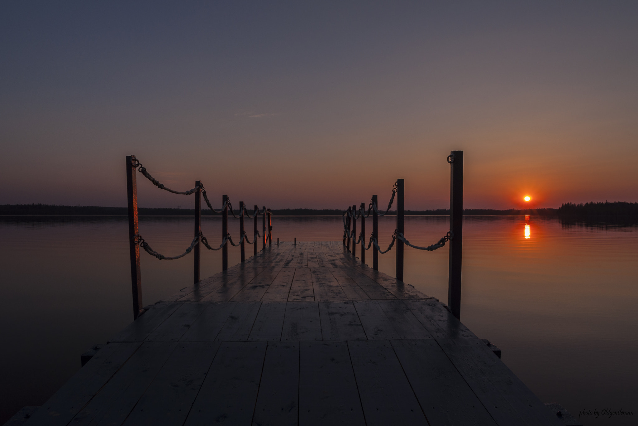 Nikon D90 + Nikon AF Nikkor 14mm F2.8D ED sample photo. Sunset on the lake photography