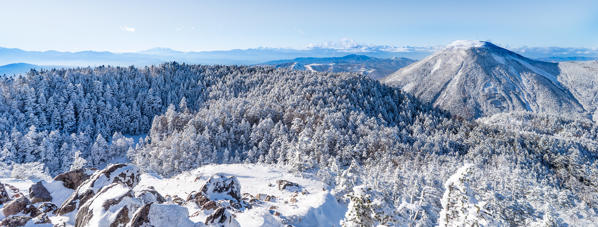 Sony a7S sample photo. Tateshina mountain seen from the top photography