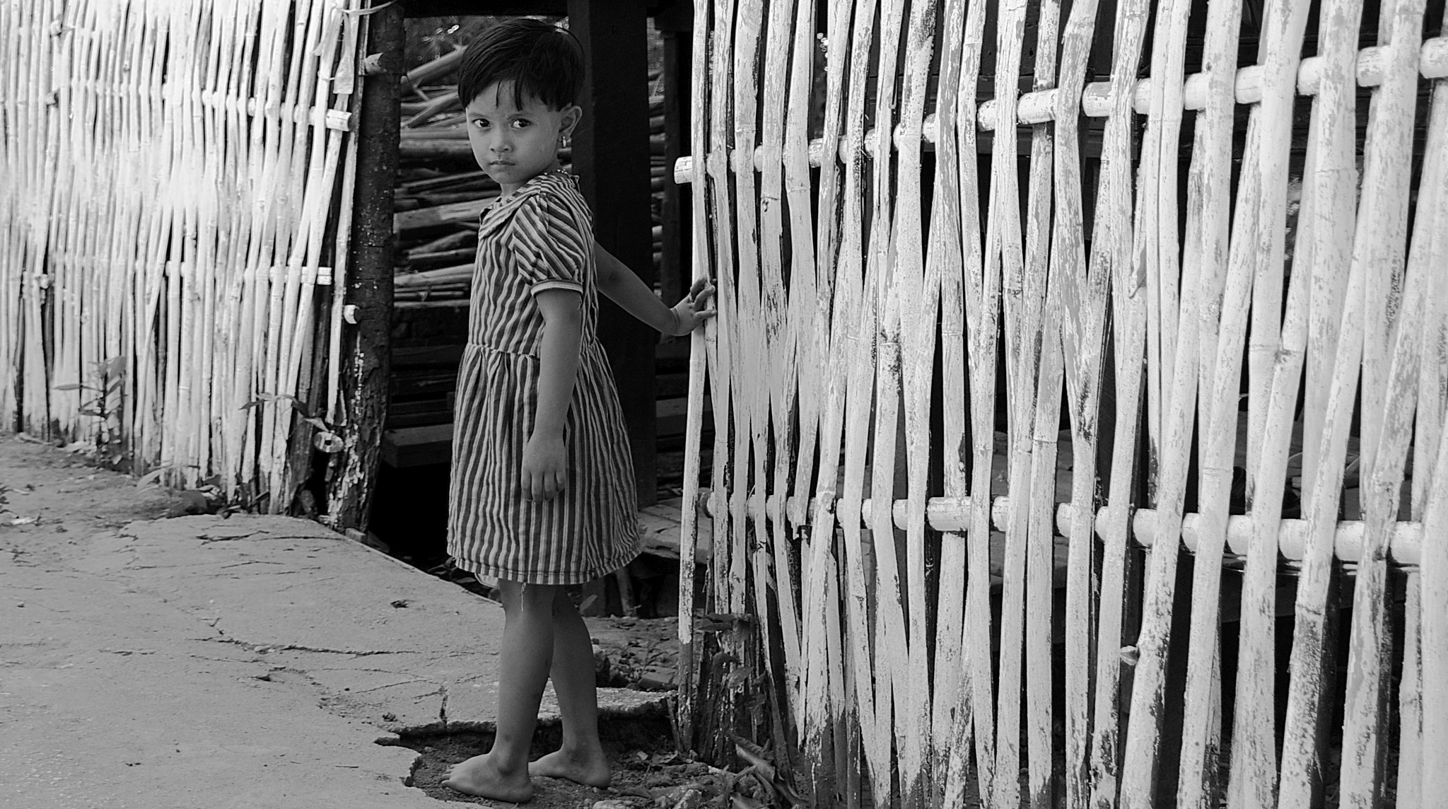 Tamron 18-270mm F3.5-6.3 Di II PZD sample photo. Burma 94 (faces of burma) girl photography