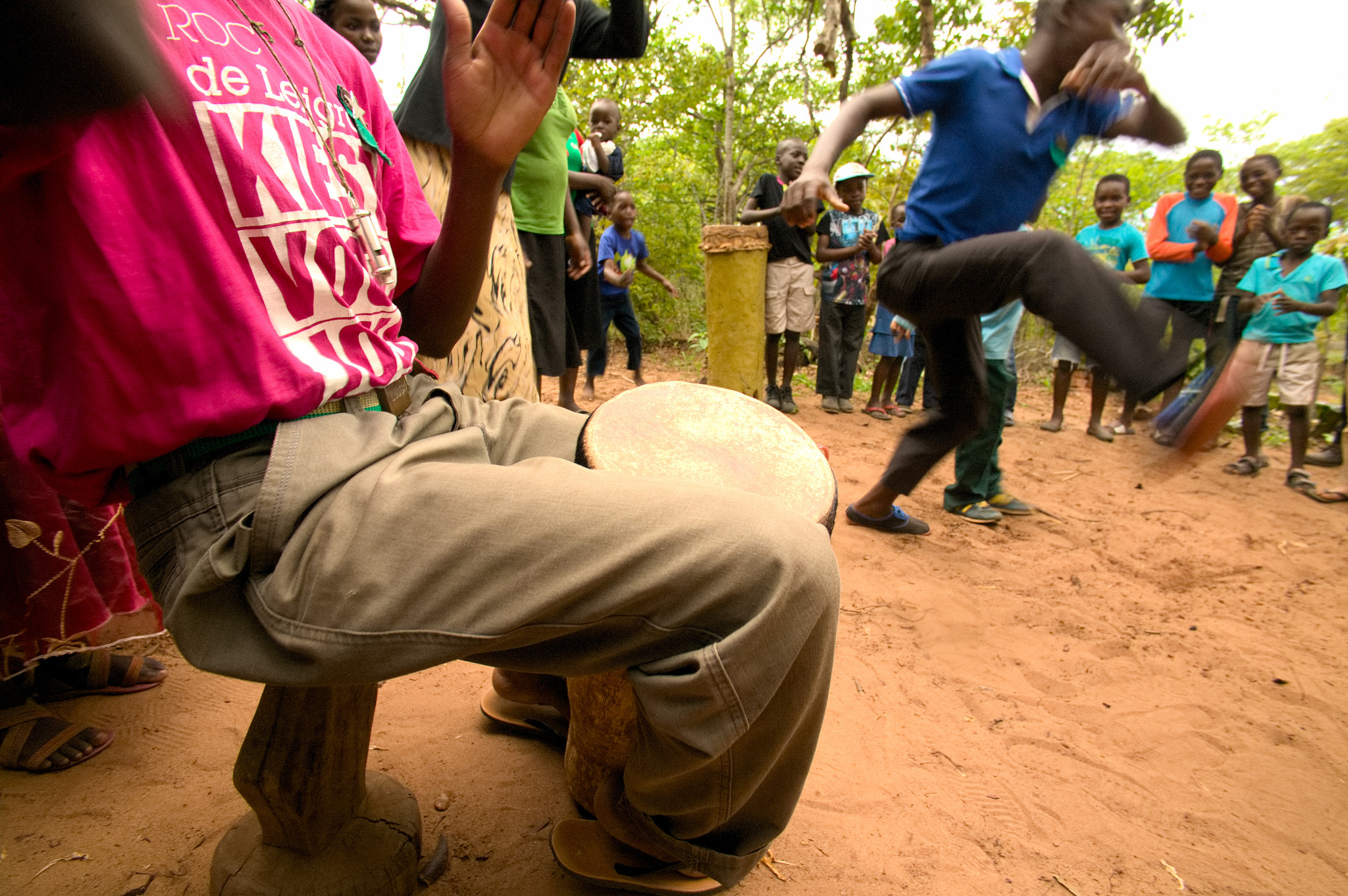 Canon EOS-1Ds sample photo. African drumming and dance photography