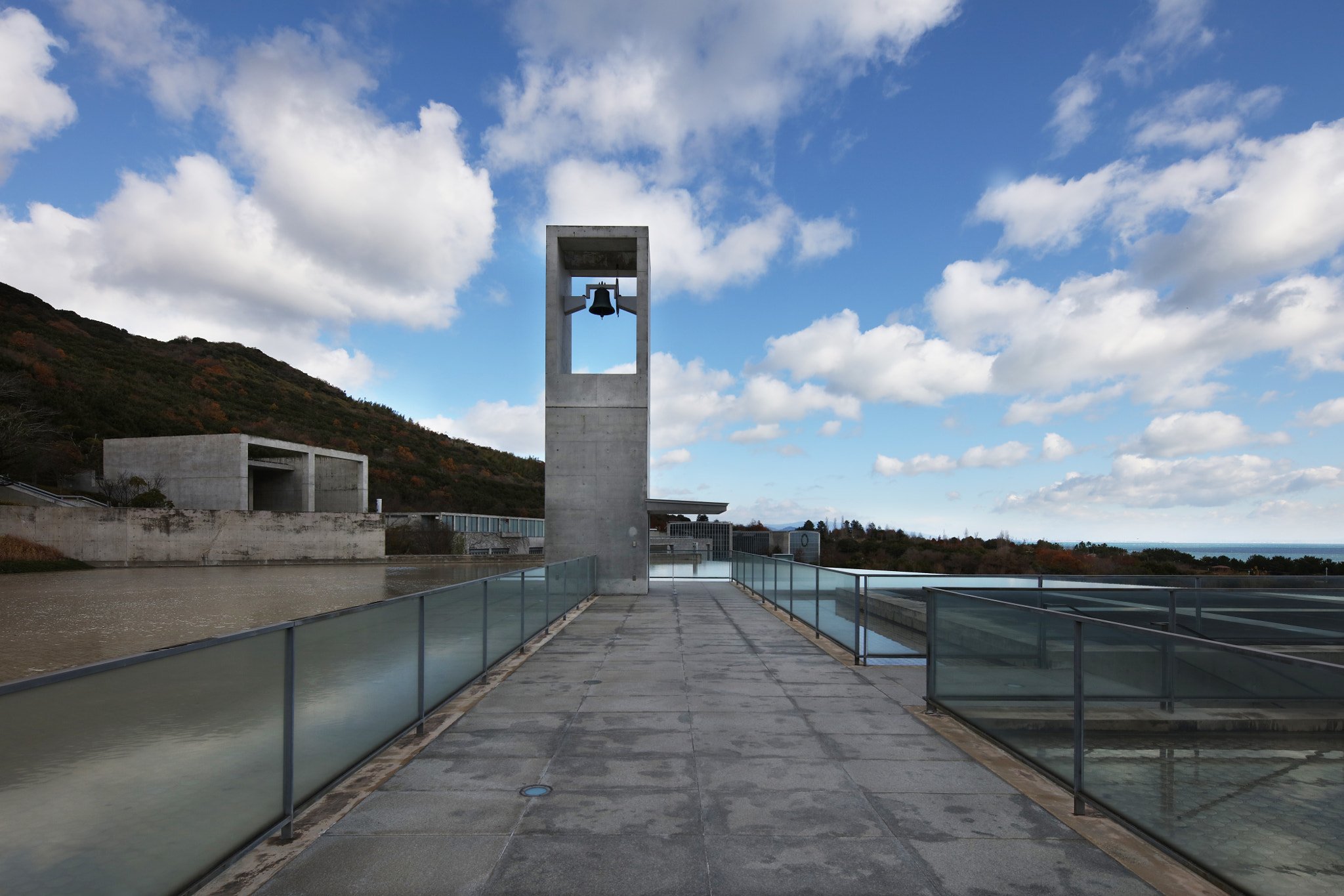 Canon EOS 5DS R + Canon TS-E 17mm F4L Tilt-Shift sample photo. 건축 촬영 photography