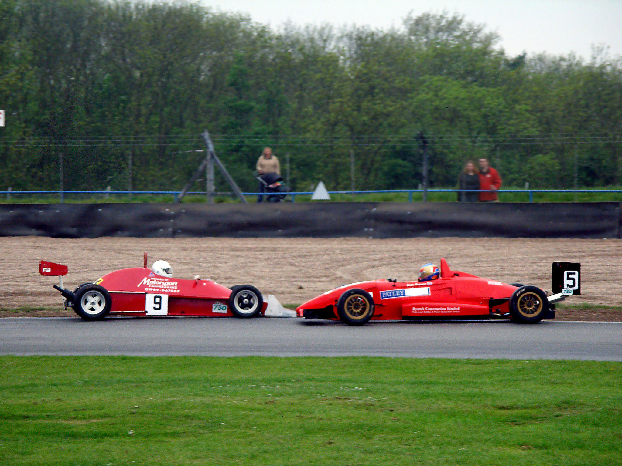 Olympus C70Z,C7000Z sample photo. Formula 4 racing at donington park photography