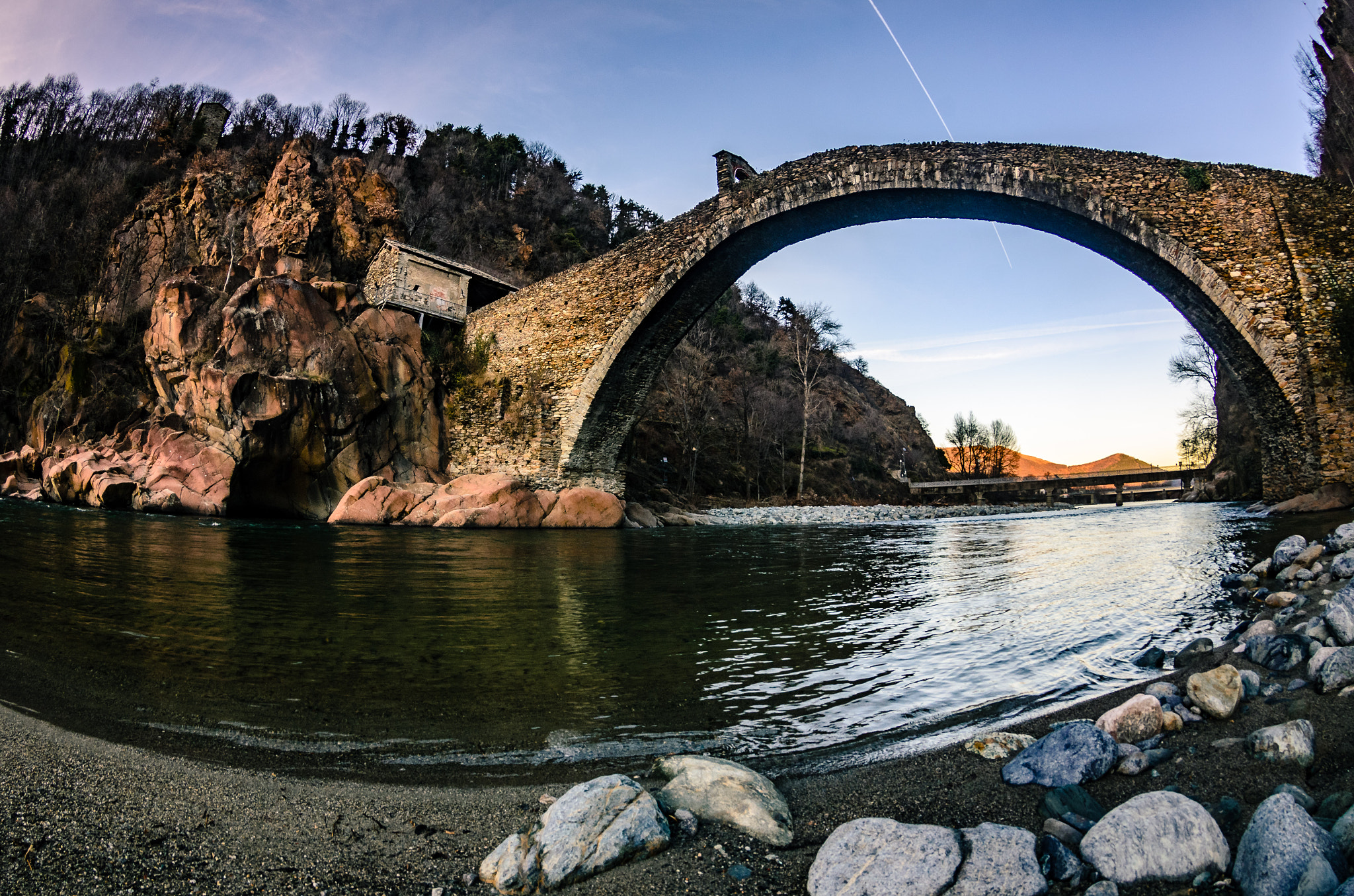 Tokina AT-X 10-17mm F3.5-4.5 DX Fisheye sample photo. Arco photography