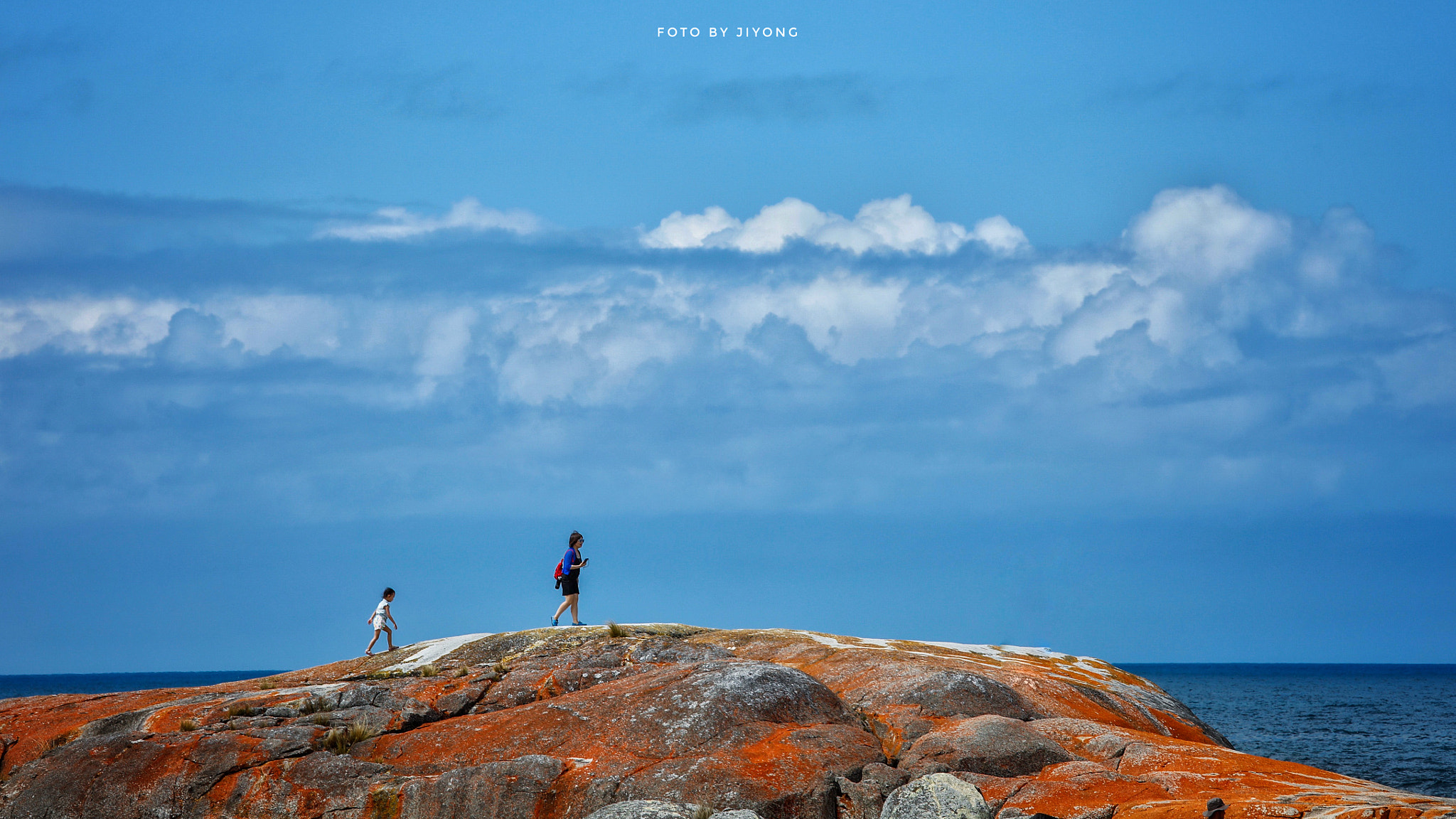Canon EF 70-200mm F2.8L IS USM sample photo. See the world with mother photography