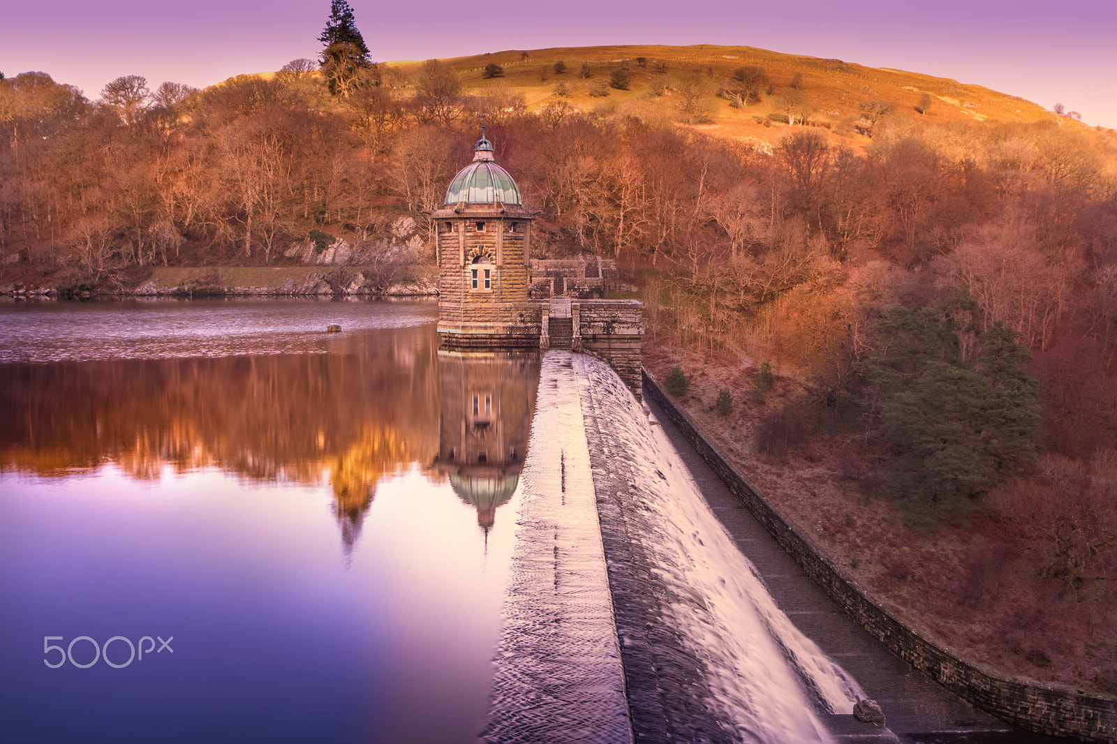 Nikon D500 + ZEISS Distagon T* 21mm F2.8 sample photo. Elan valley gives a dam photography