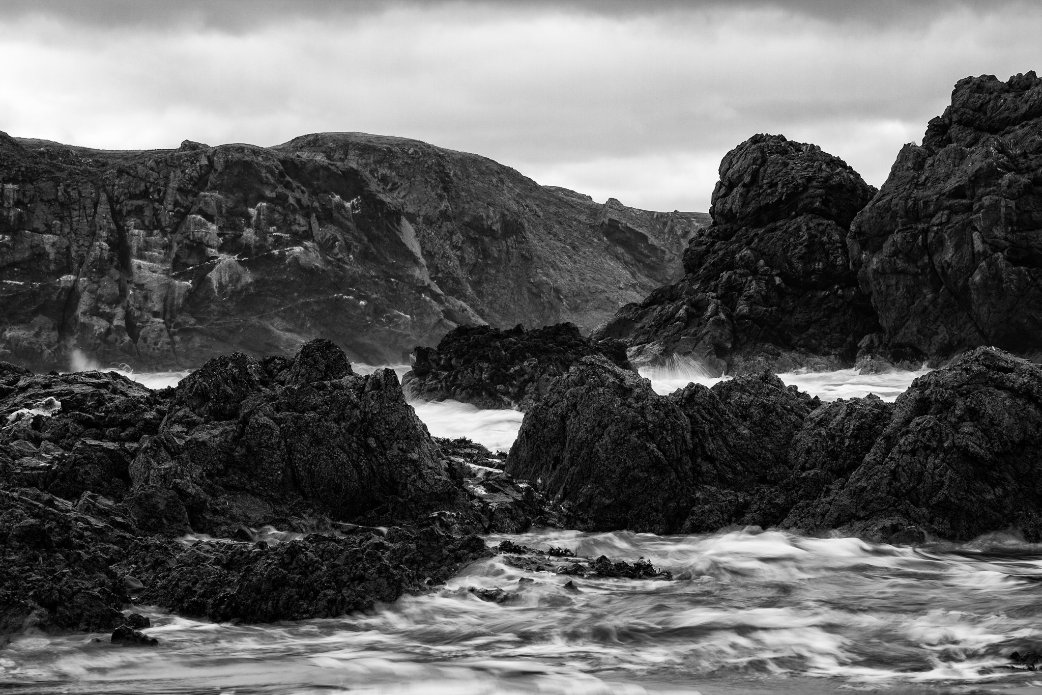 Canon EOS 550D (EOS Rebel T2i / EOS Kiss X4) + Canon EF 70-200mm F4L USM sample photo. St abbs, scottish borders. winters day. photography