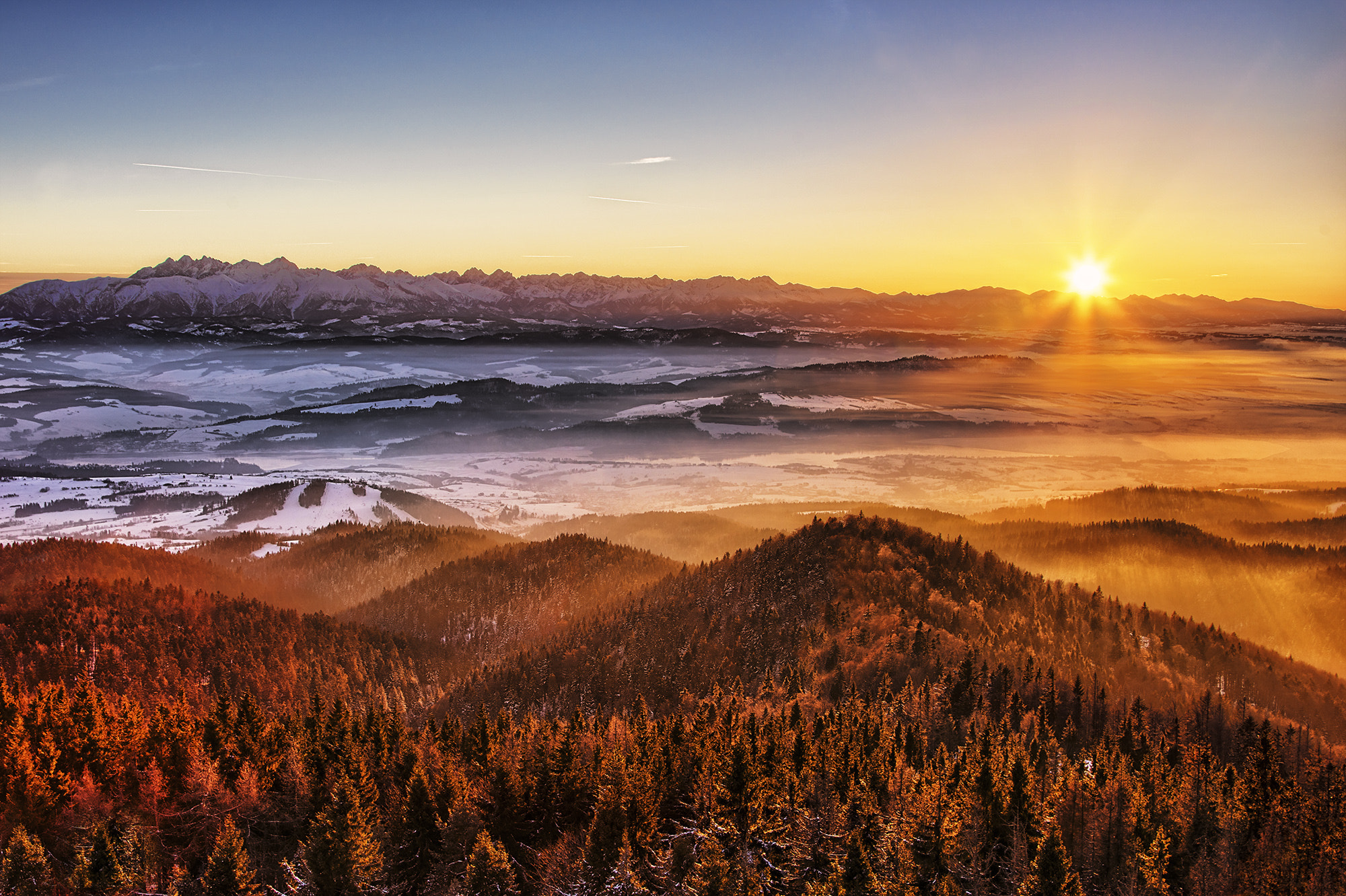 Canon EF 28-300mm F3.5-5.6L IS USM sample photo. Pieniny and tatry mountains photography