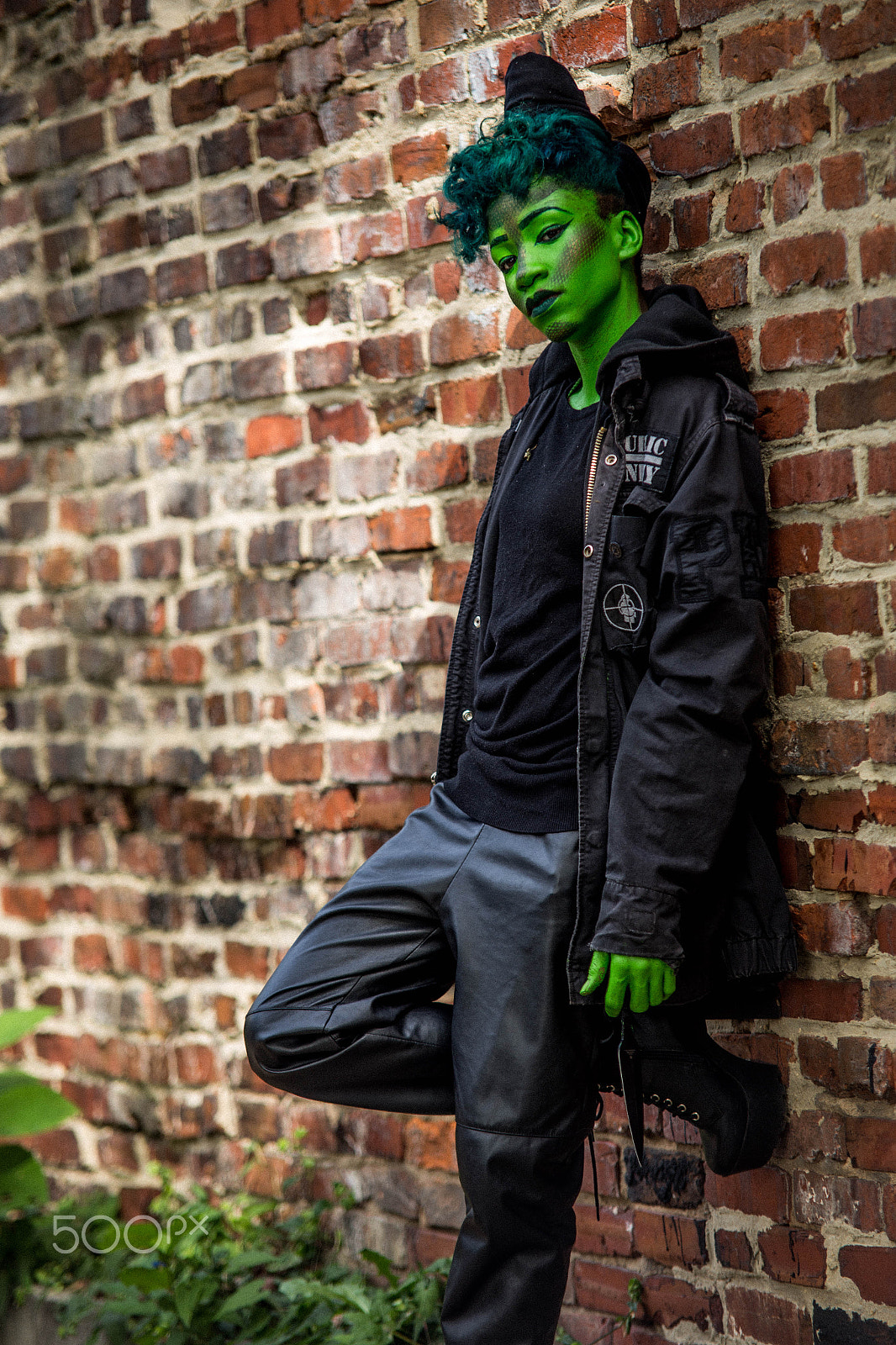 Sigma 70-200mm F2.8 EX DG OS HSM sample photo. Female alien photography