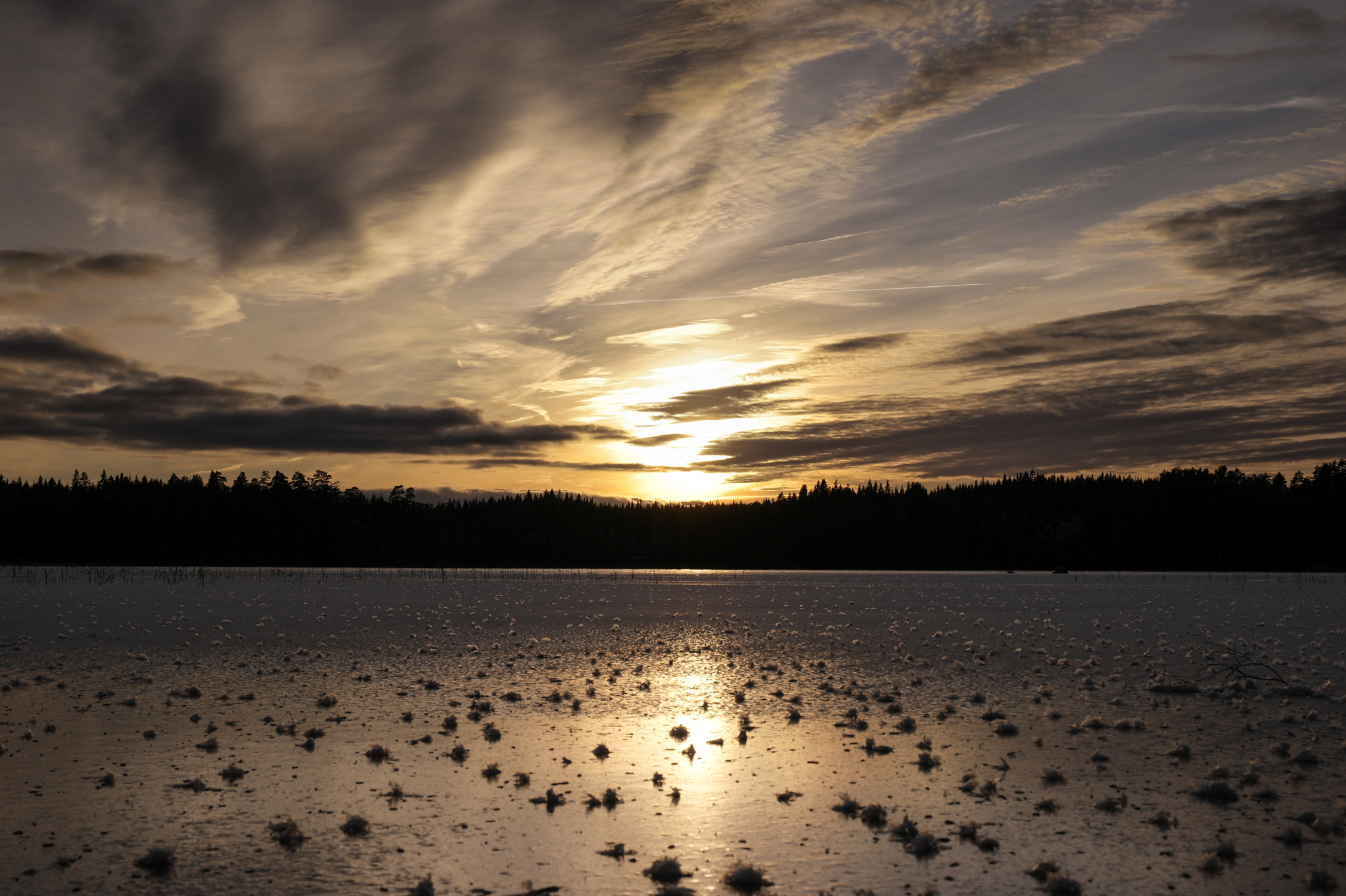 Saumsun NX 16-50mm F2-2.8 S ED OIS sample photo. Veka Öjasjön photography