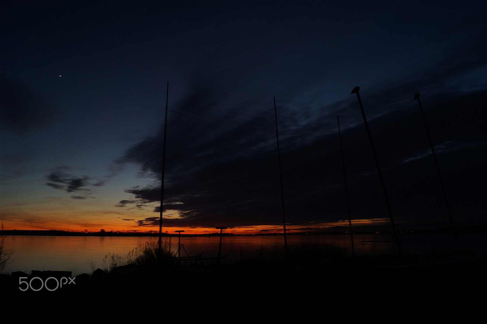 Sony SLT-A58 sample photo. Snowfall in the horizon photography