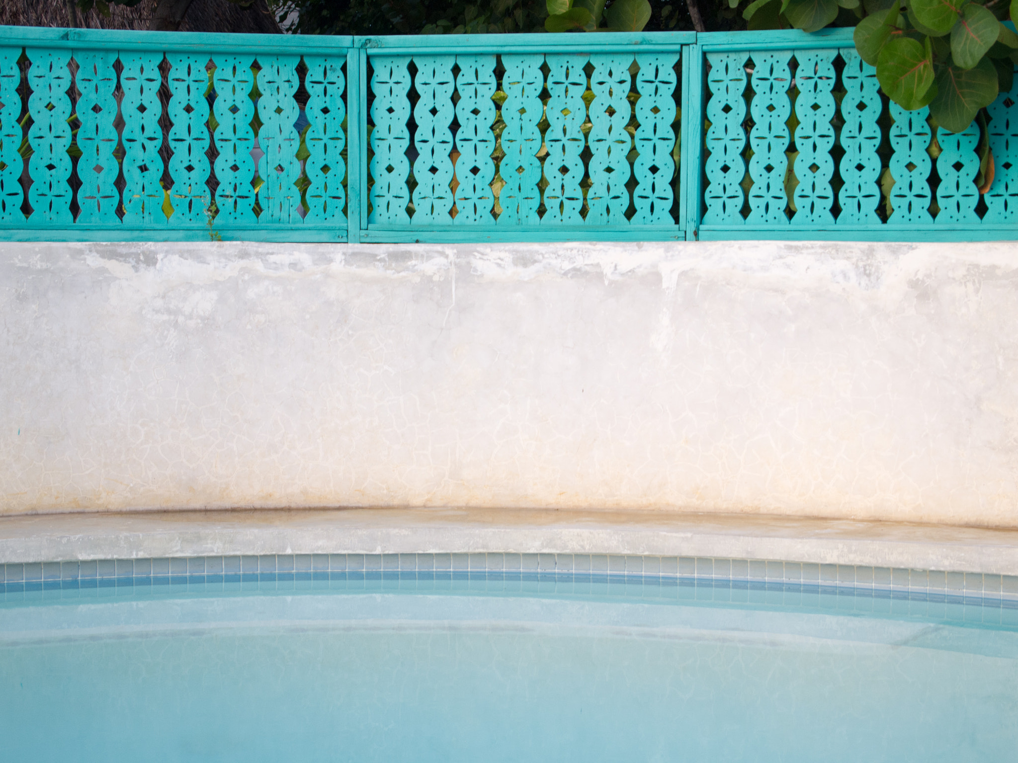 Olympus PEN E-PL1 sample photo. The pool photography