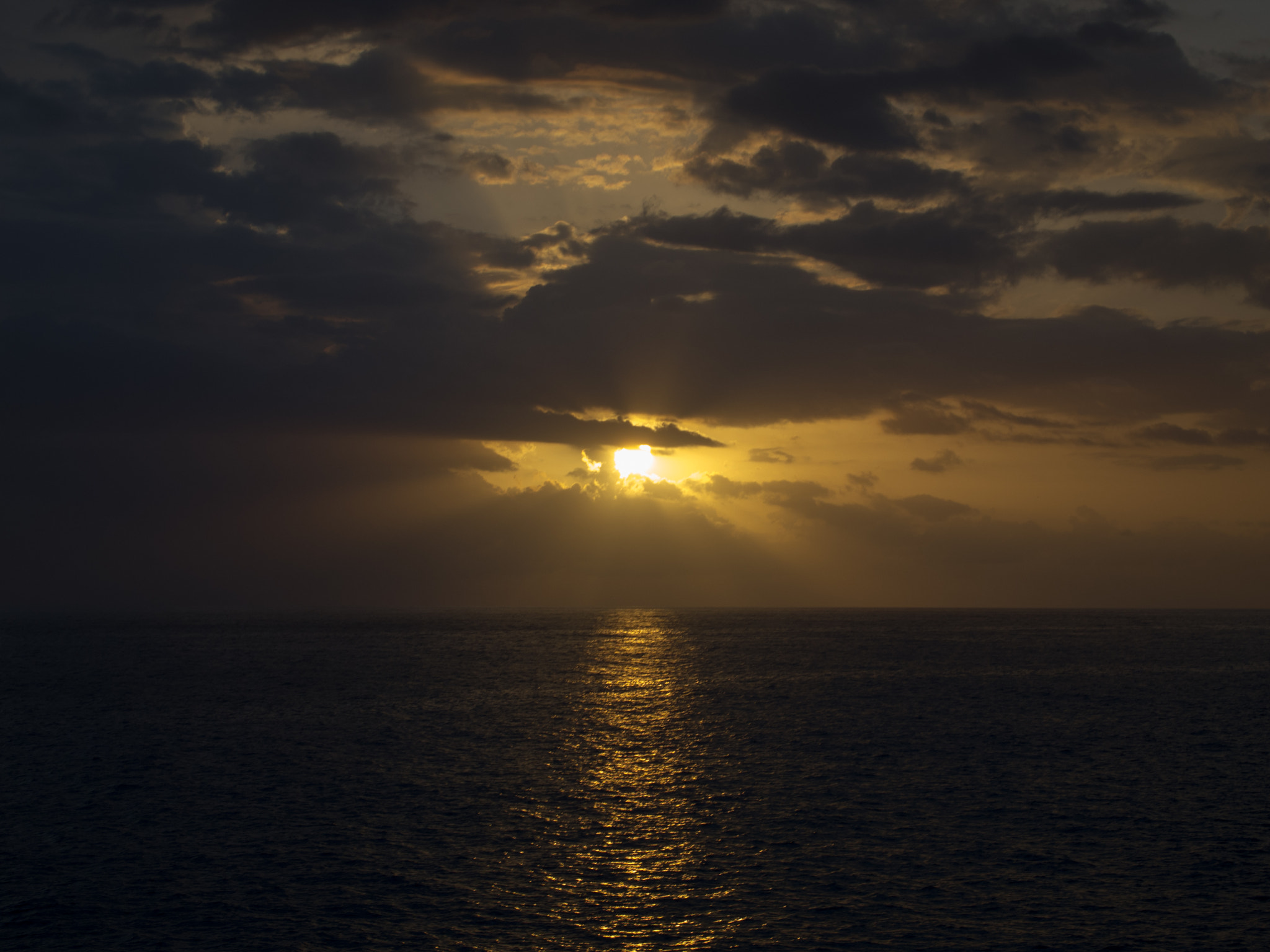 Olympus PEN E-PL1 sample photo. Sunset from the morning lounge photography