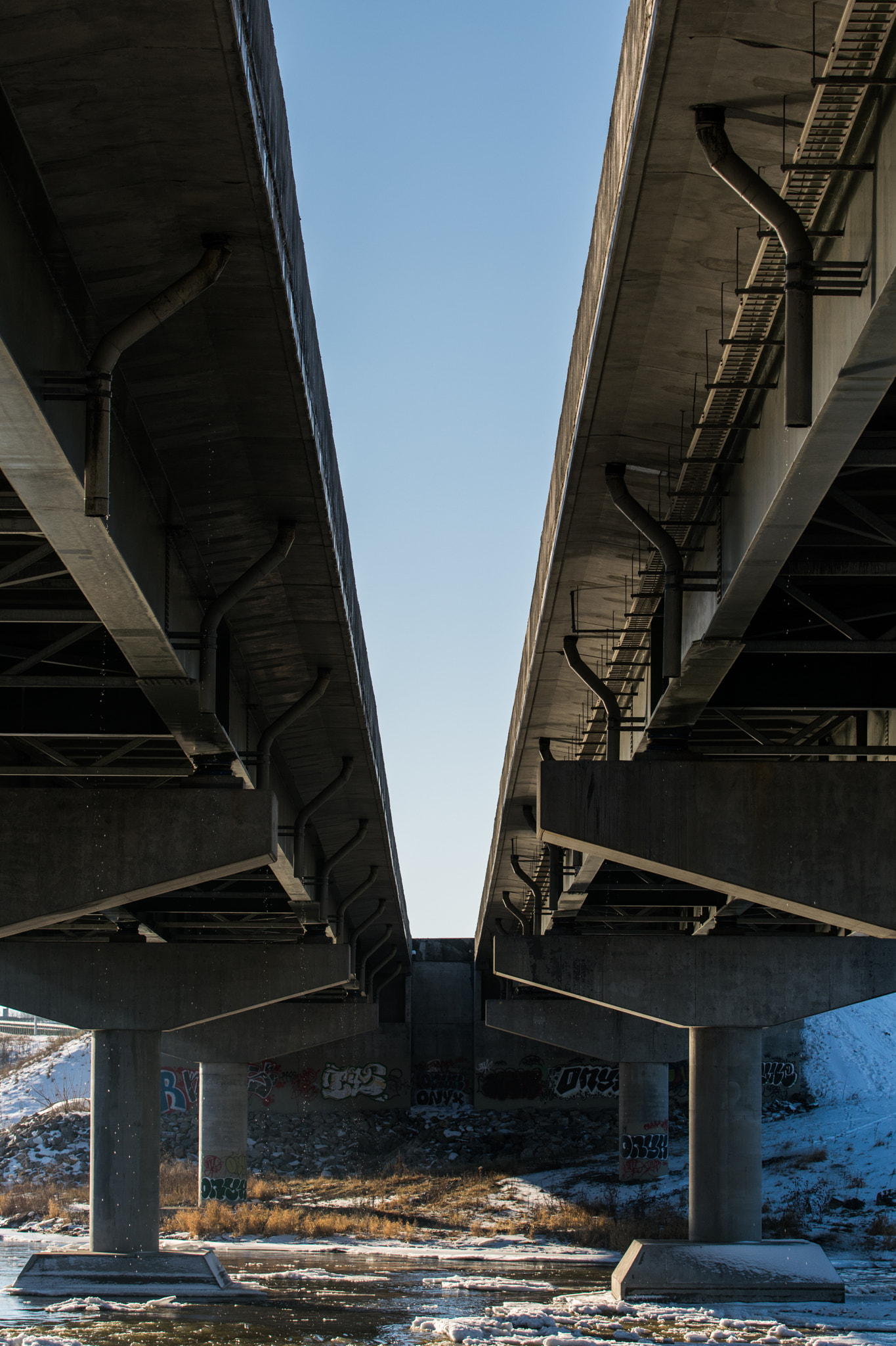 Nikon AF-S Nikkor 70-200mm F2.8G ED VR II sample photo. Bridge003 photography