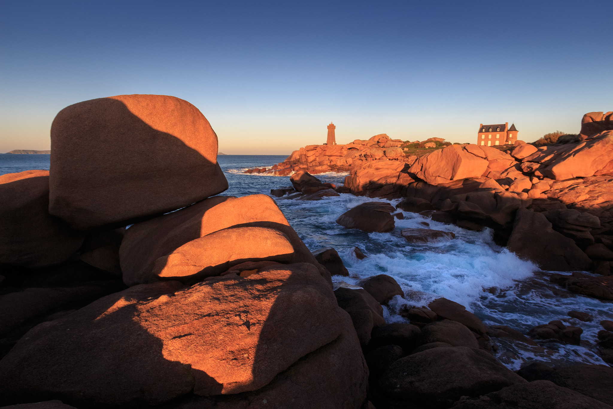 Canon EF-S 10-22mm F3.5-4.5 USM sample photo. Sunset in brittany, france photography
