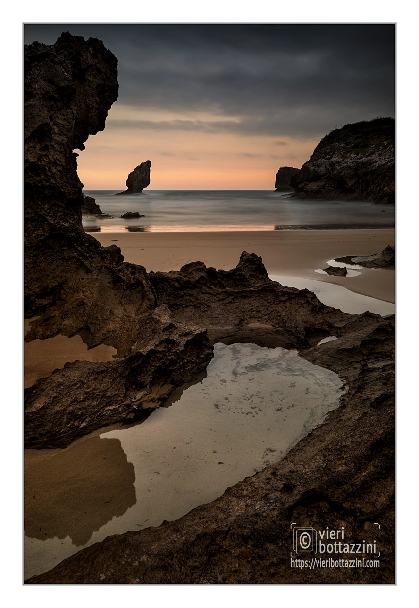 Summarit-S 35 sample photo. Sunset at playa de buelna photography