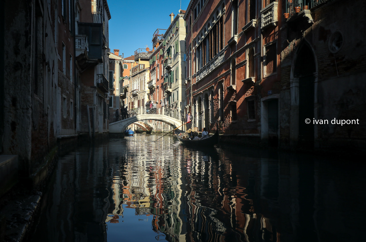 Canon EF-M 11-22mm F4-5.6 IS STM sample photo. Gondola in venezia, italia photography