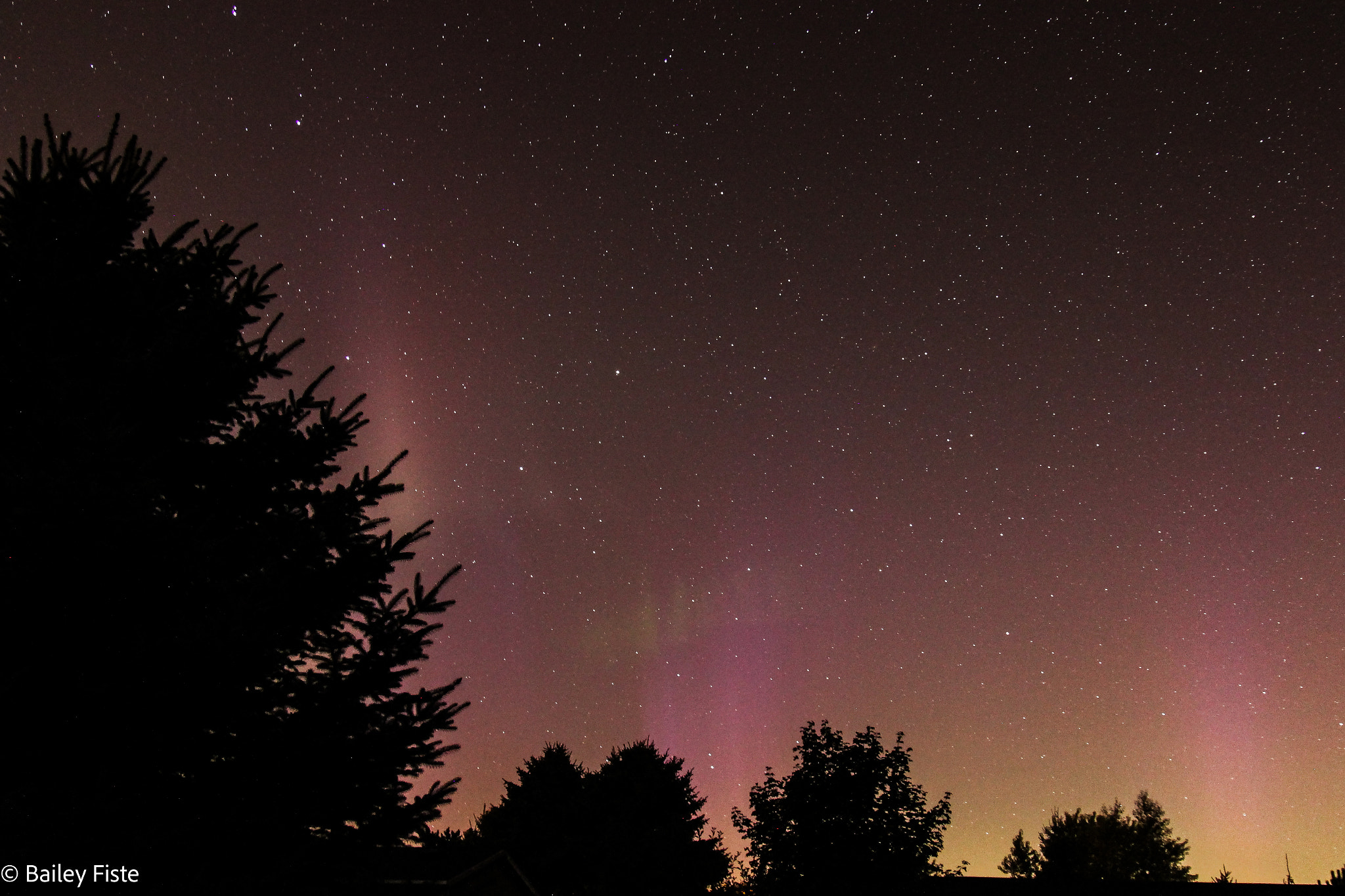 Canon EOS 600D (Rebel EOS T3i / EOS Kiss X5) sample photo. Aurora photography