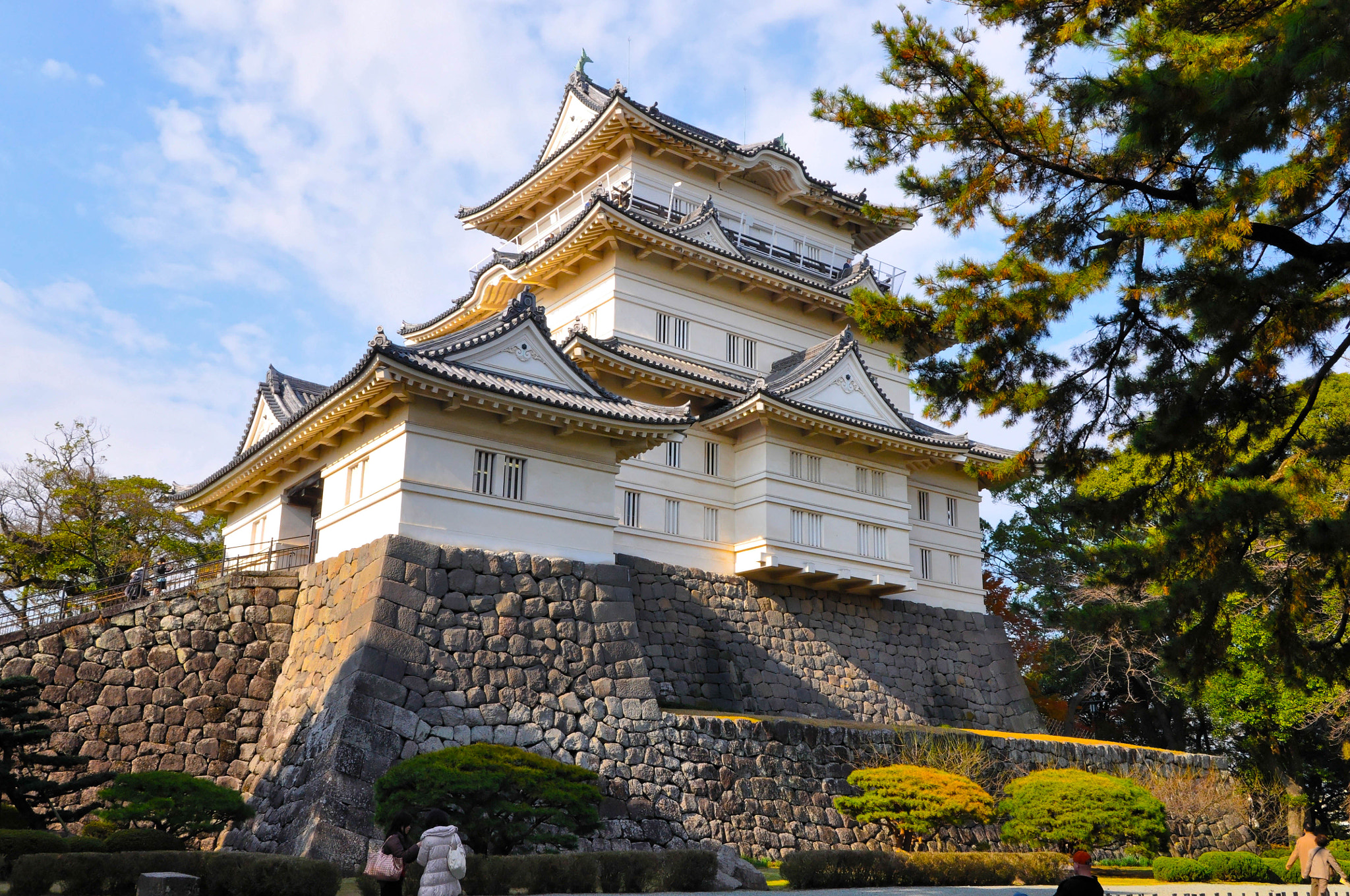 Sigma 18-250mm F3.5-6.3 DC OS HSM sample photo. Himeji jo photography