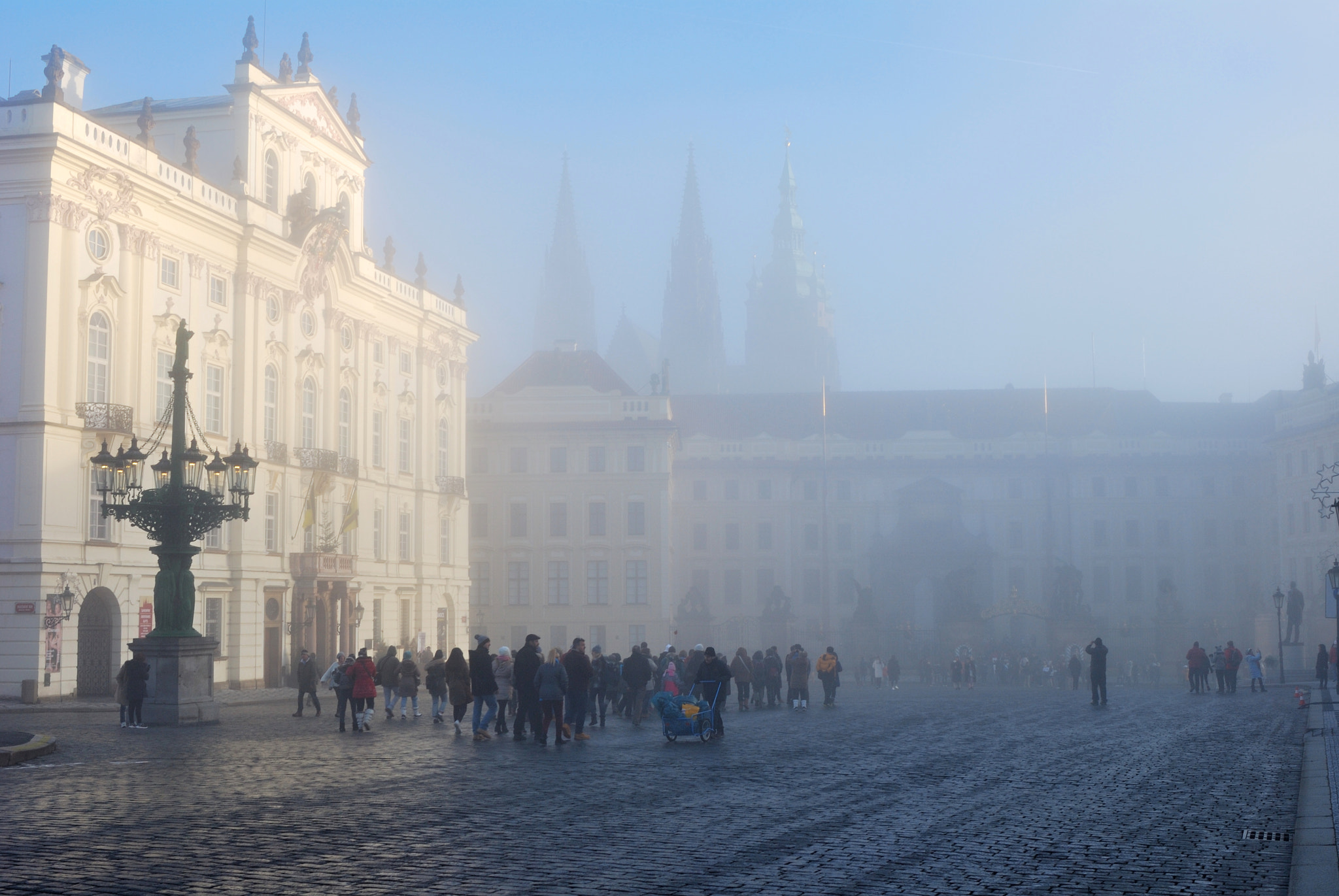 Nikon D60 + Nikon AF-S Nikkor 28mm F1.8G sample photo. Prague castle in the mist photography