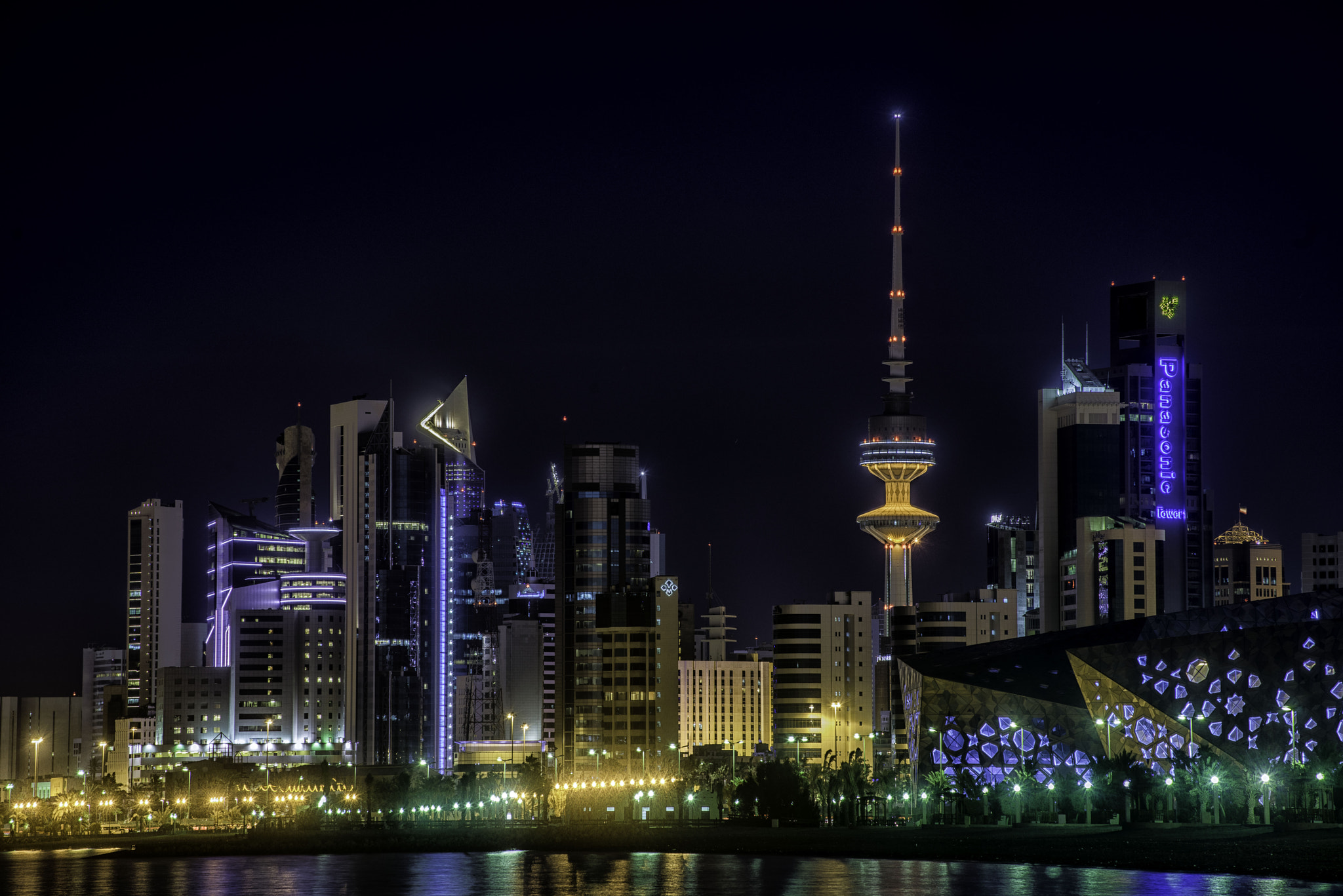 Nikon D810 sample photo. Kuwait cityscape blue hour photography