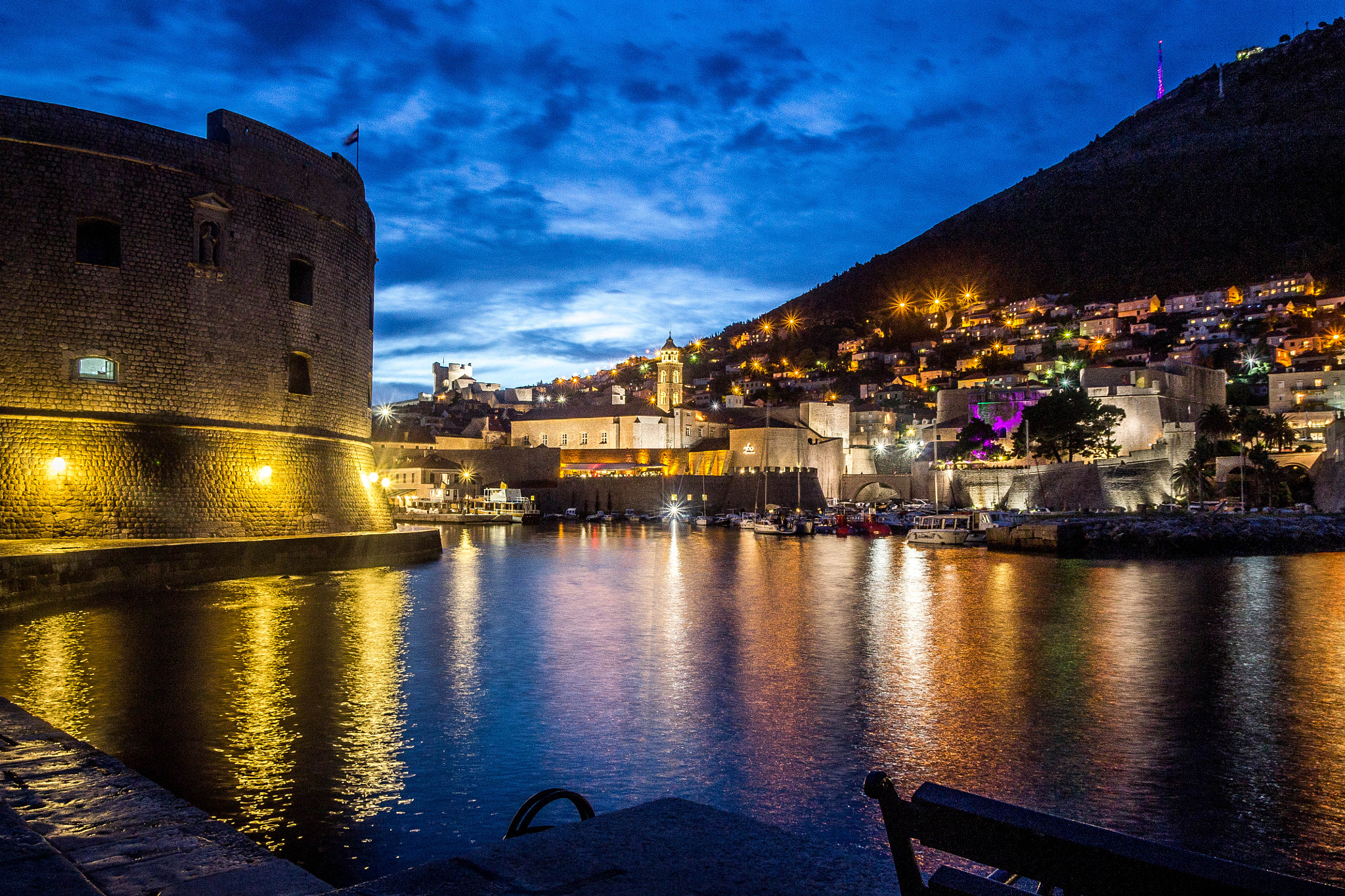 Canon EOS 1100D (EOS Rebel T3 / EOS Kiss X50) sample photo. Night in dubrovnik photography