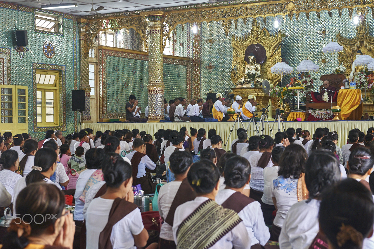 Nikon AF-S Nikkor 24-70mm F2.8G ED sample photo. Buddhist religious ceremony photography