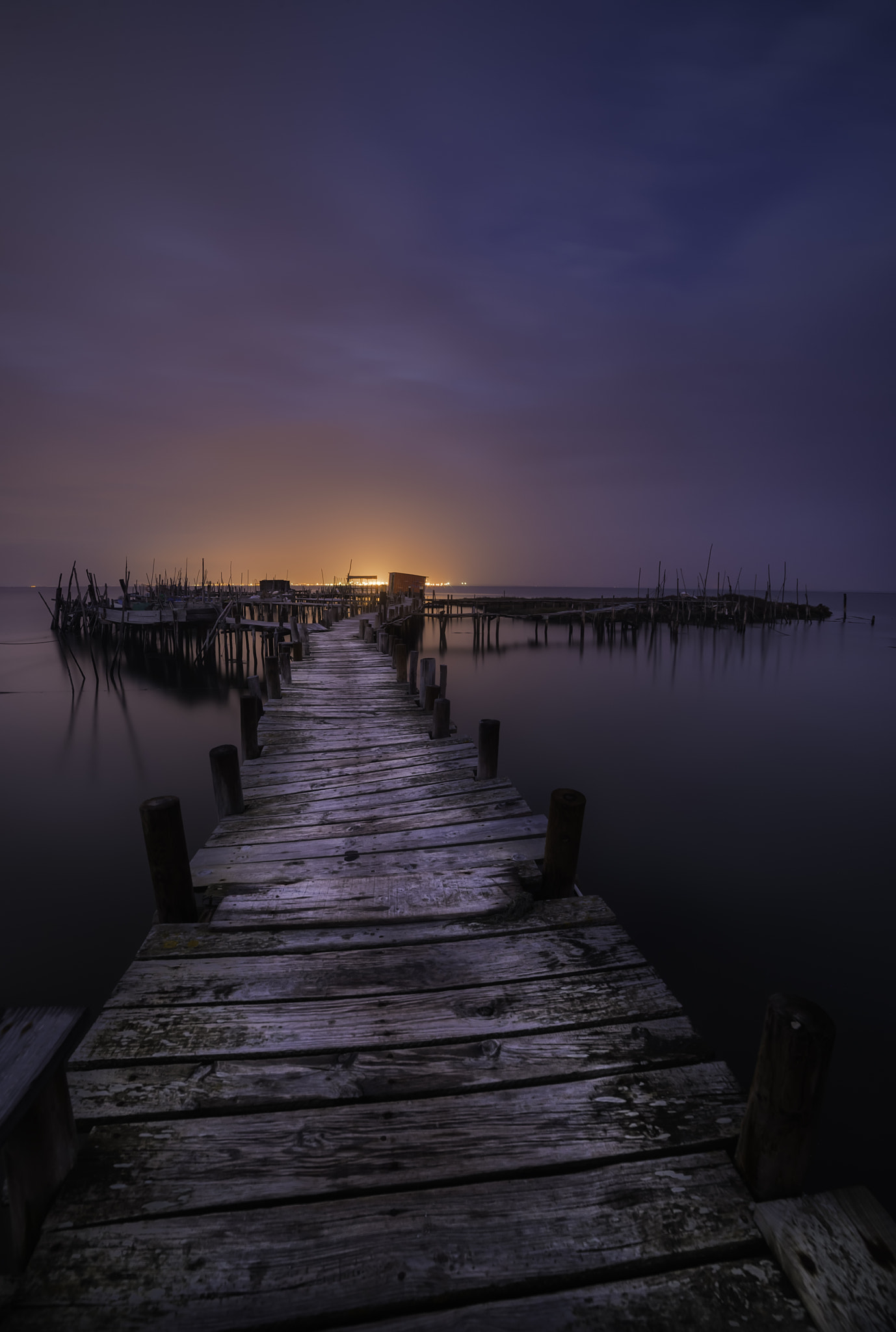Samyang 14mm F2.8 ED AS IF UMC sample photo. Water town. photography