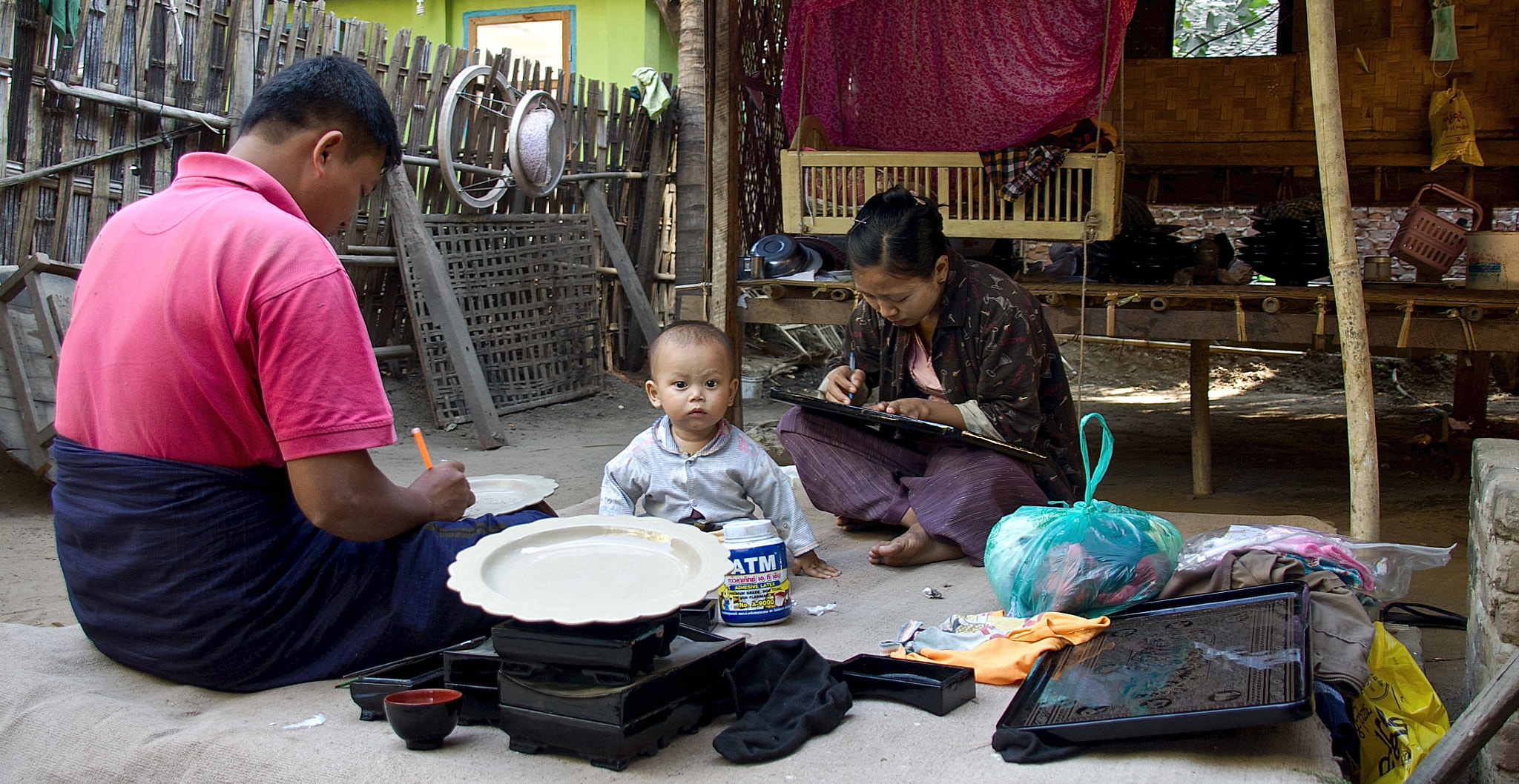 Sony SLT-A33 sample photo. Burma 100 (faces of burma) backyard storys photography