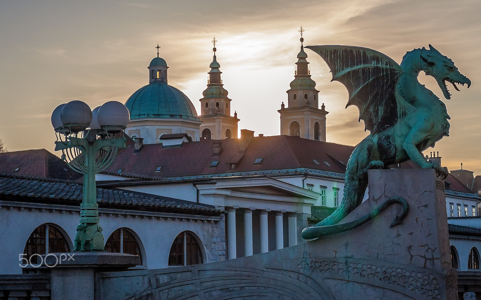 Canon EOS 40D + Canon EF 17-40mm F4L USM sample photo. Sunset in ljubljana photography