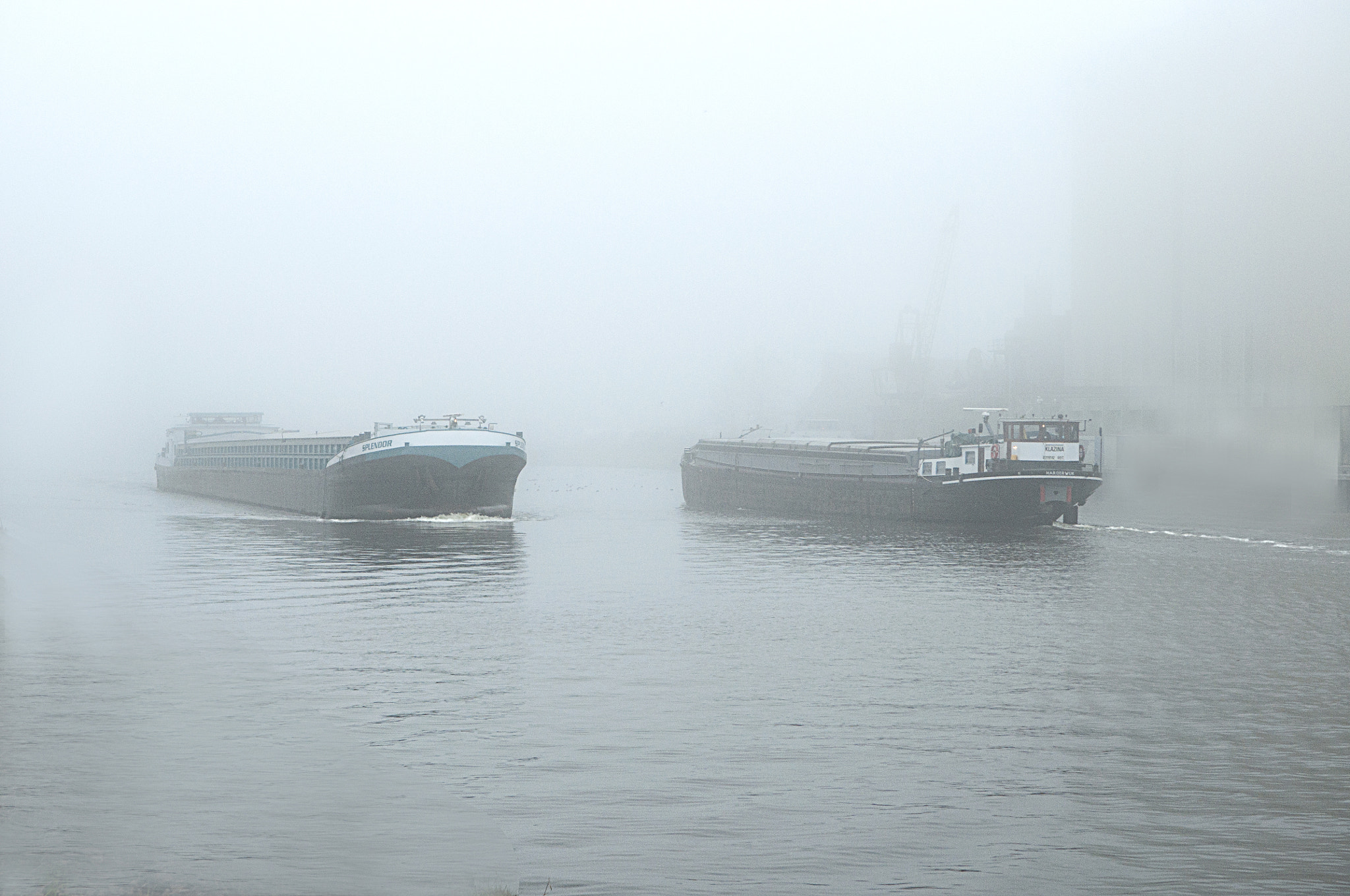 Nikon D90 + Nikon AF-S DX Nikkor 17-55mm F2.8G ED-IF sample photo. Passing barges in fog photography