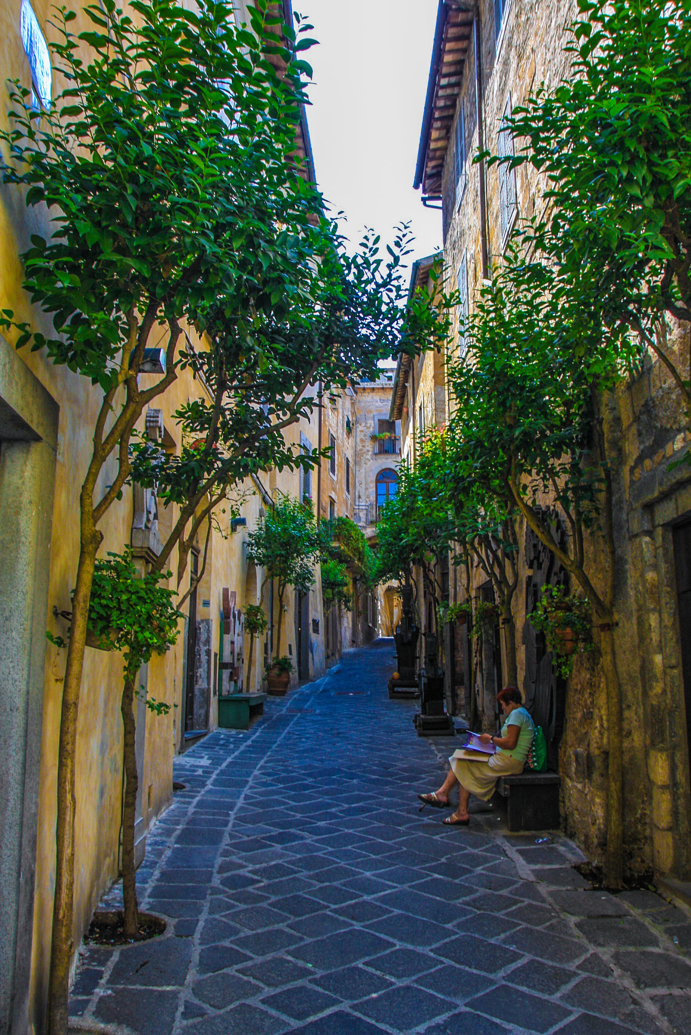 Sigma 18-250mm F3.5-6.3 DC OS HSM sample photo. Orvieto, italy photography