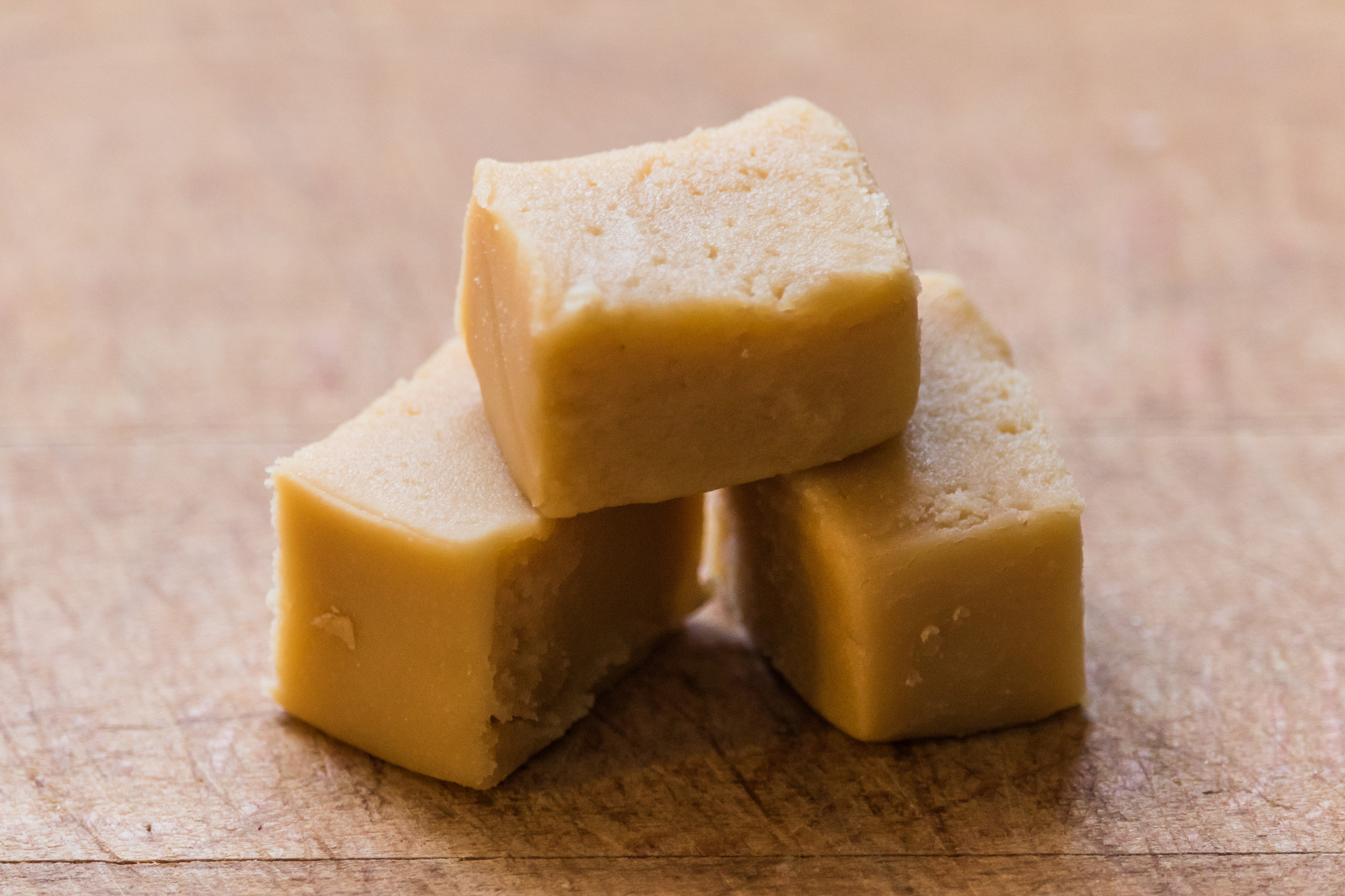 Canon EF-S 55-250mm F4-5.6 IS STM sample photo. Christmas fudge photography