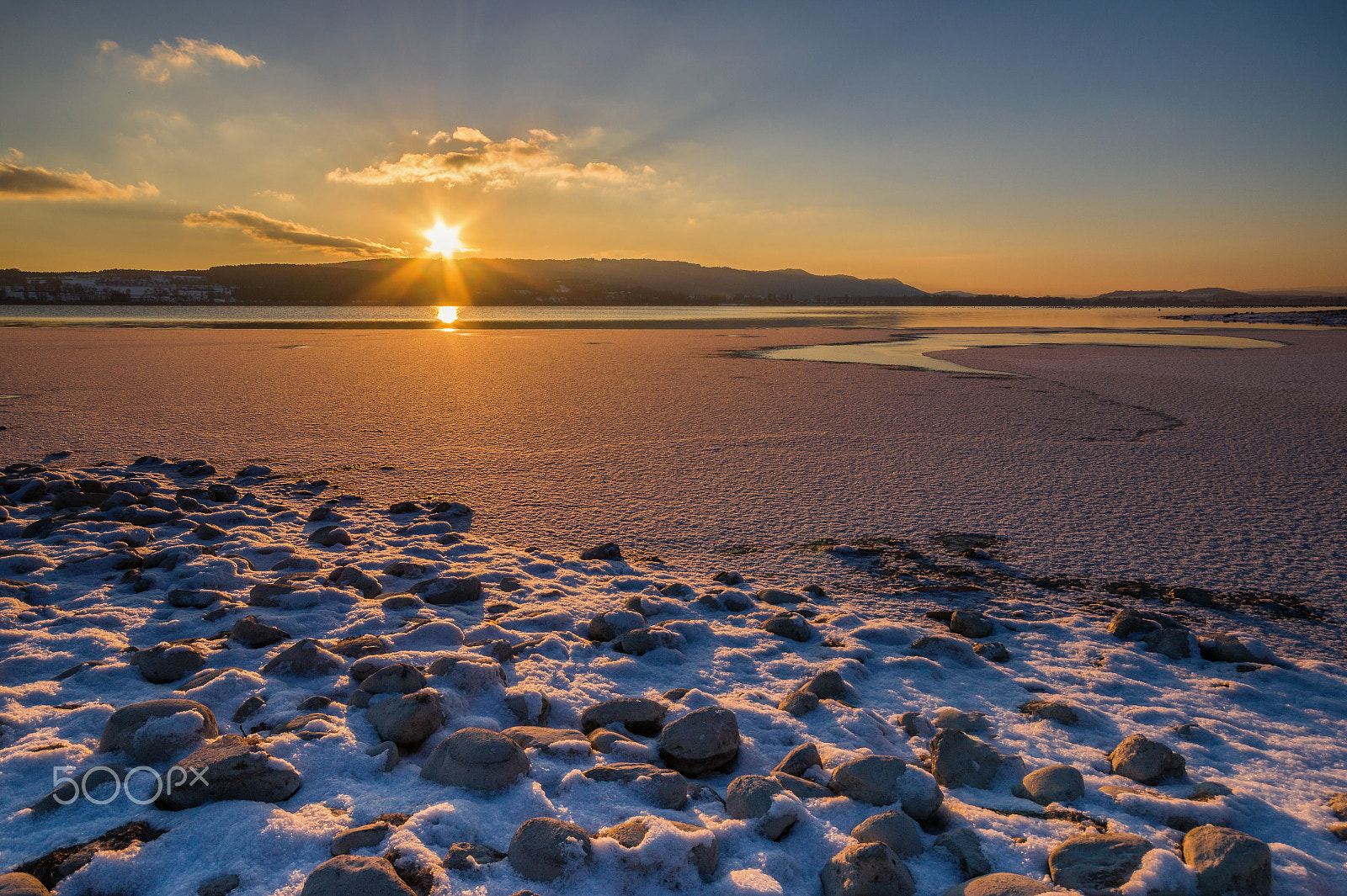 Sony SLT-A58 + Minolta AF 28-80mm F3.5-5.6 II sample photo. Frosty beautiful sunset today at lake constance photography
