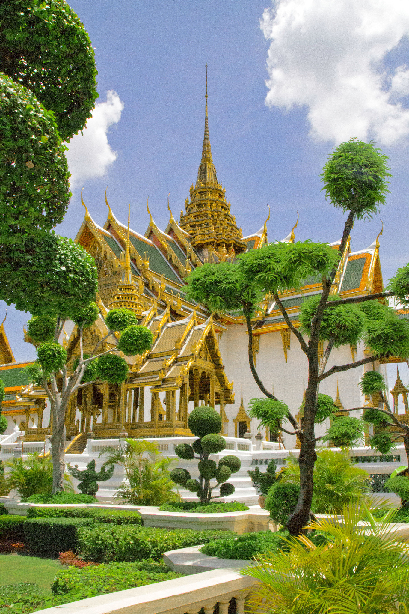 Canon EOS 1100D (EOS Rebel T3 / EOS Kiss X50) sample photo. Thai temple photography