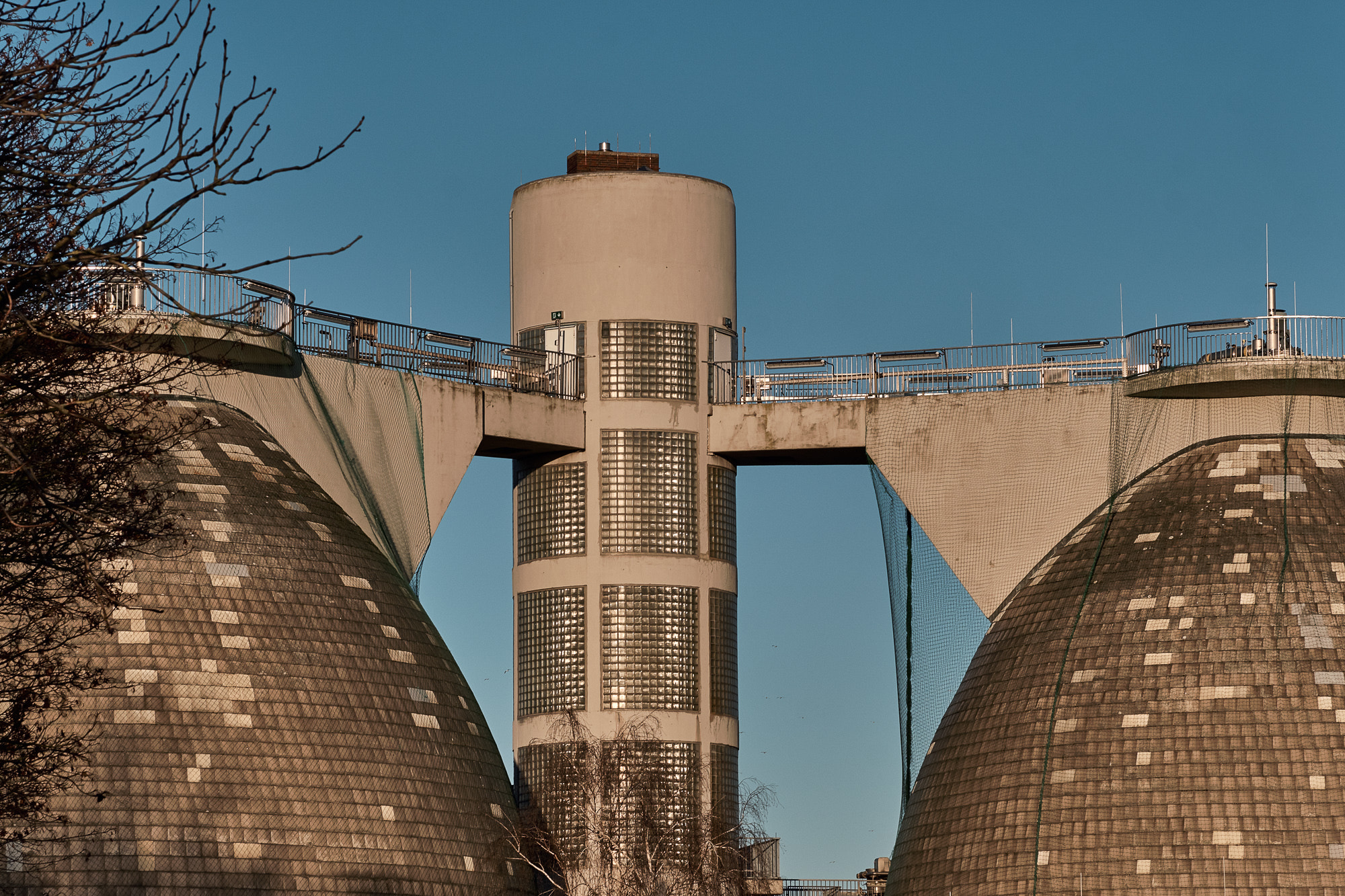 Fujifilm X-Pro2 + Fujifilm XF 90mm F2 R LM WR sample photo. Zentralklärwerk lübeck photography