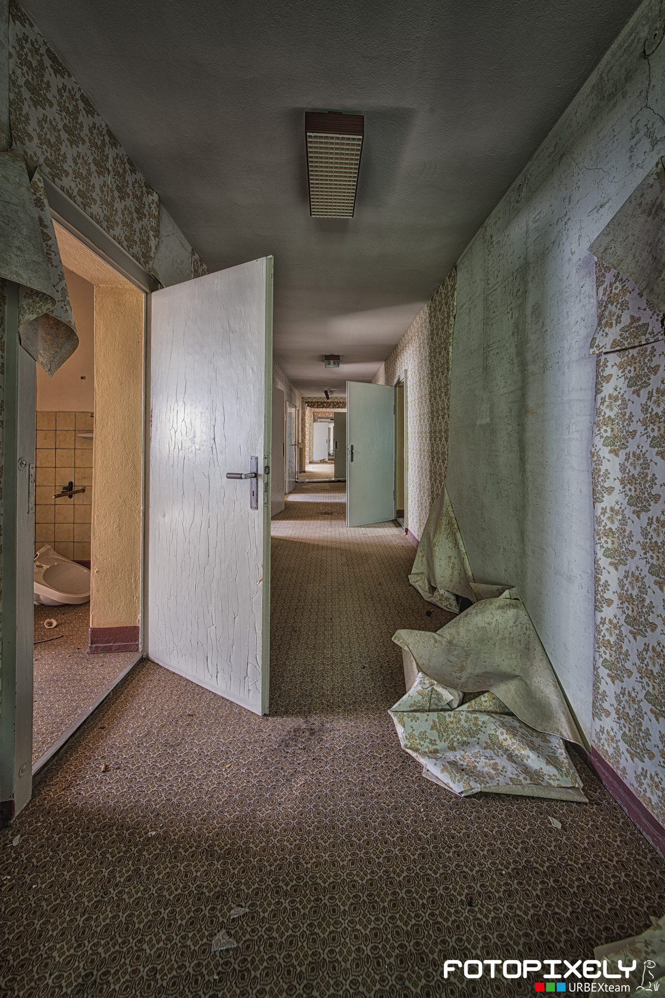 Nikon D600 sample photo. Sanatorium photography