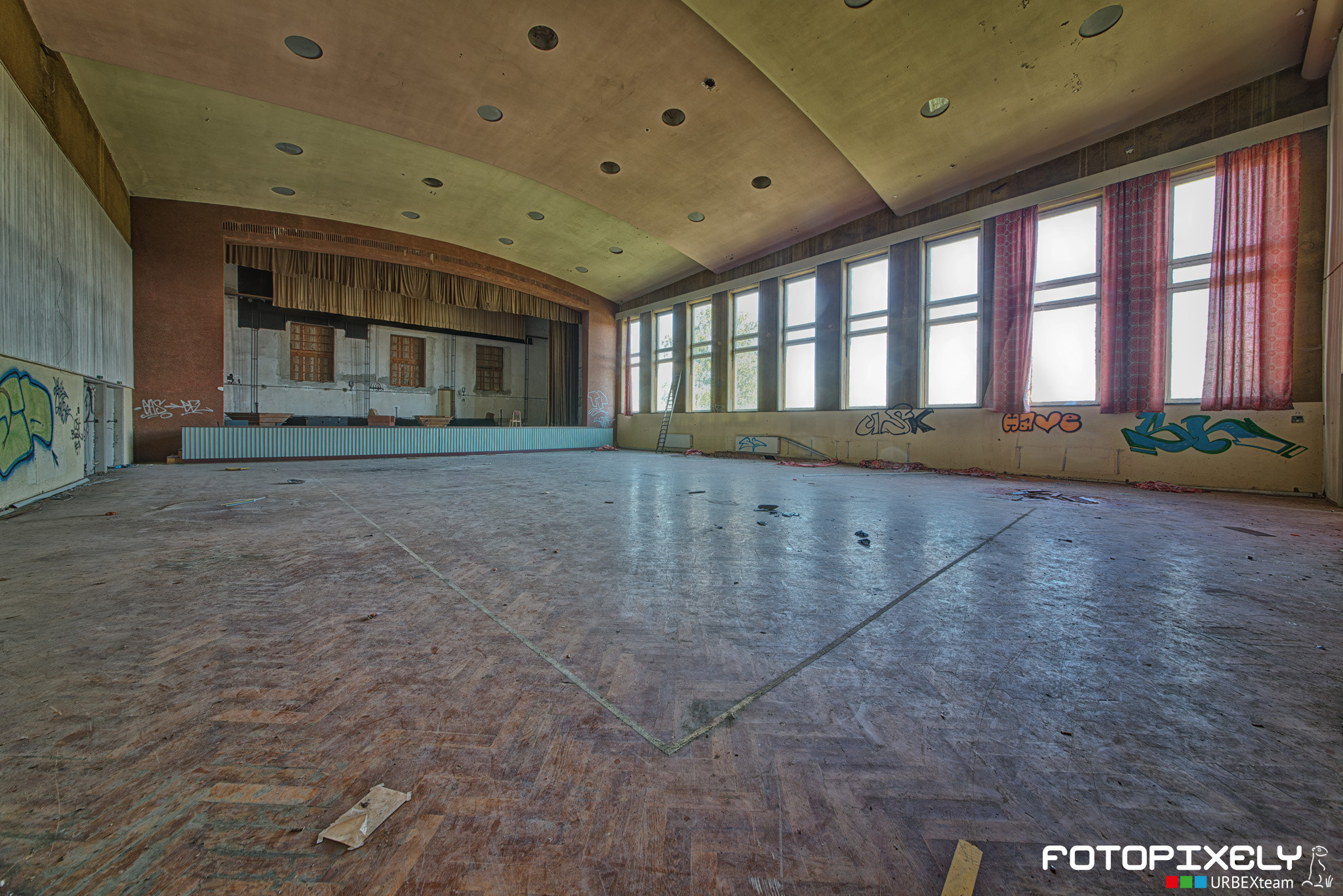 Sigma 12-24mm F4.5-5.6 II DG HSM sample photo. Sanatorium photography
