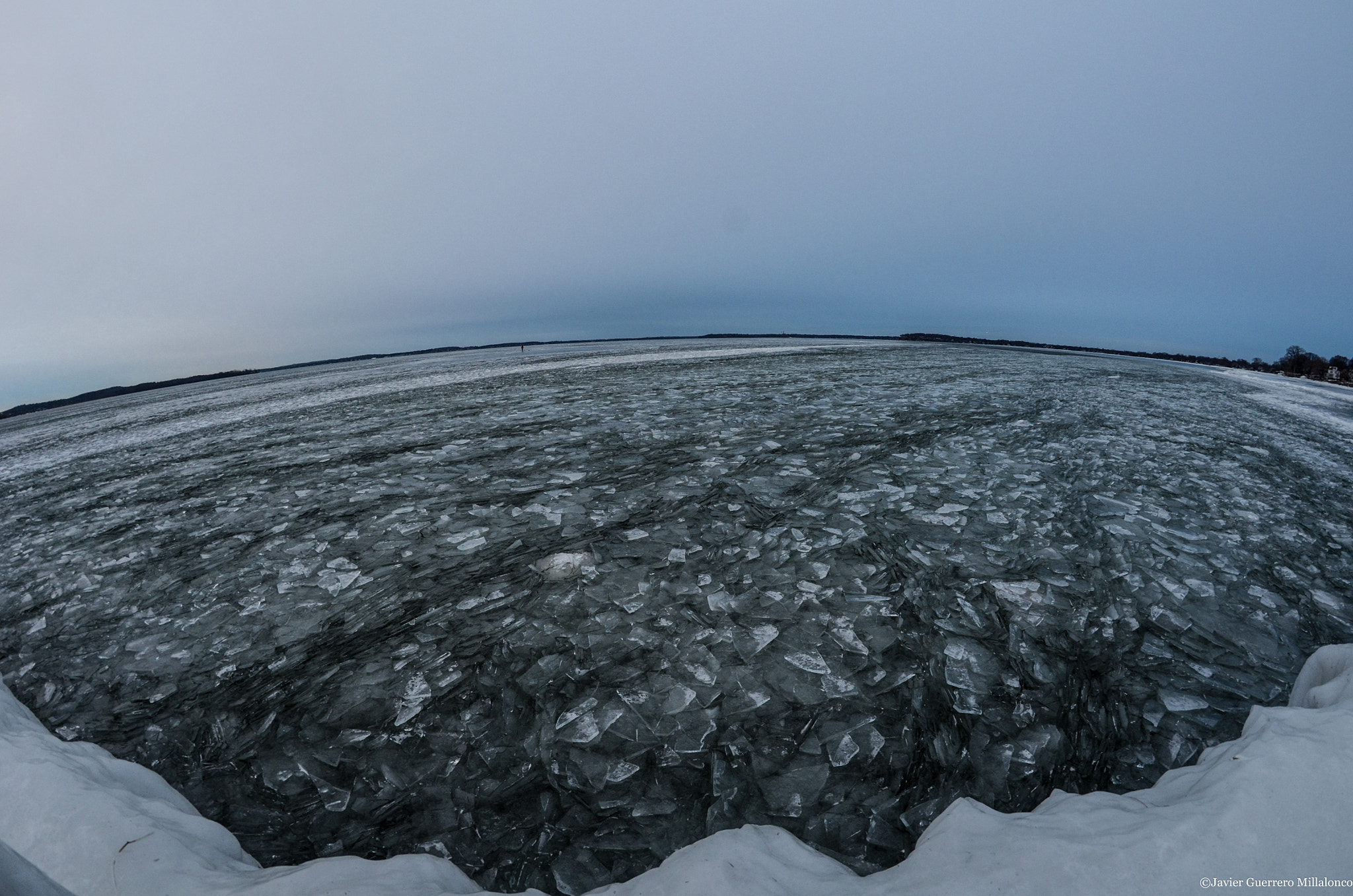 Nikon D7000 + Samyang 8mm F3.5 Aspherical IF MC Fisheye sample photo. Lake mendota, madision wi photography