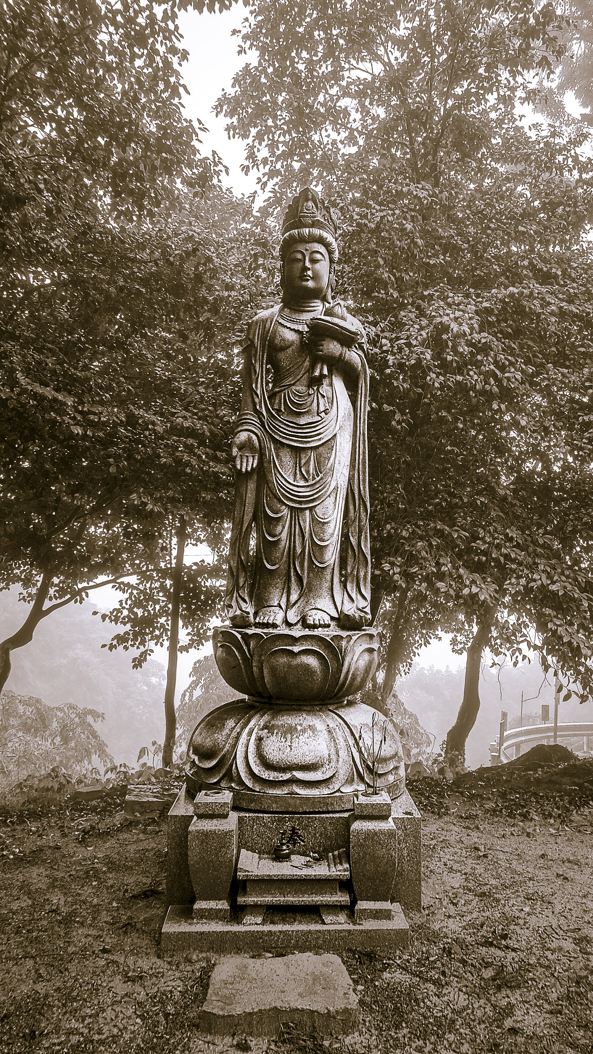 Sony Cyber-shot DSC-HX30V sample photo. Misty japan photography