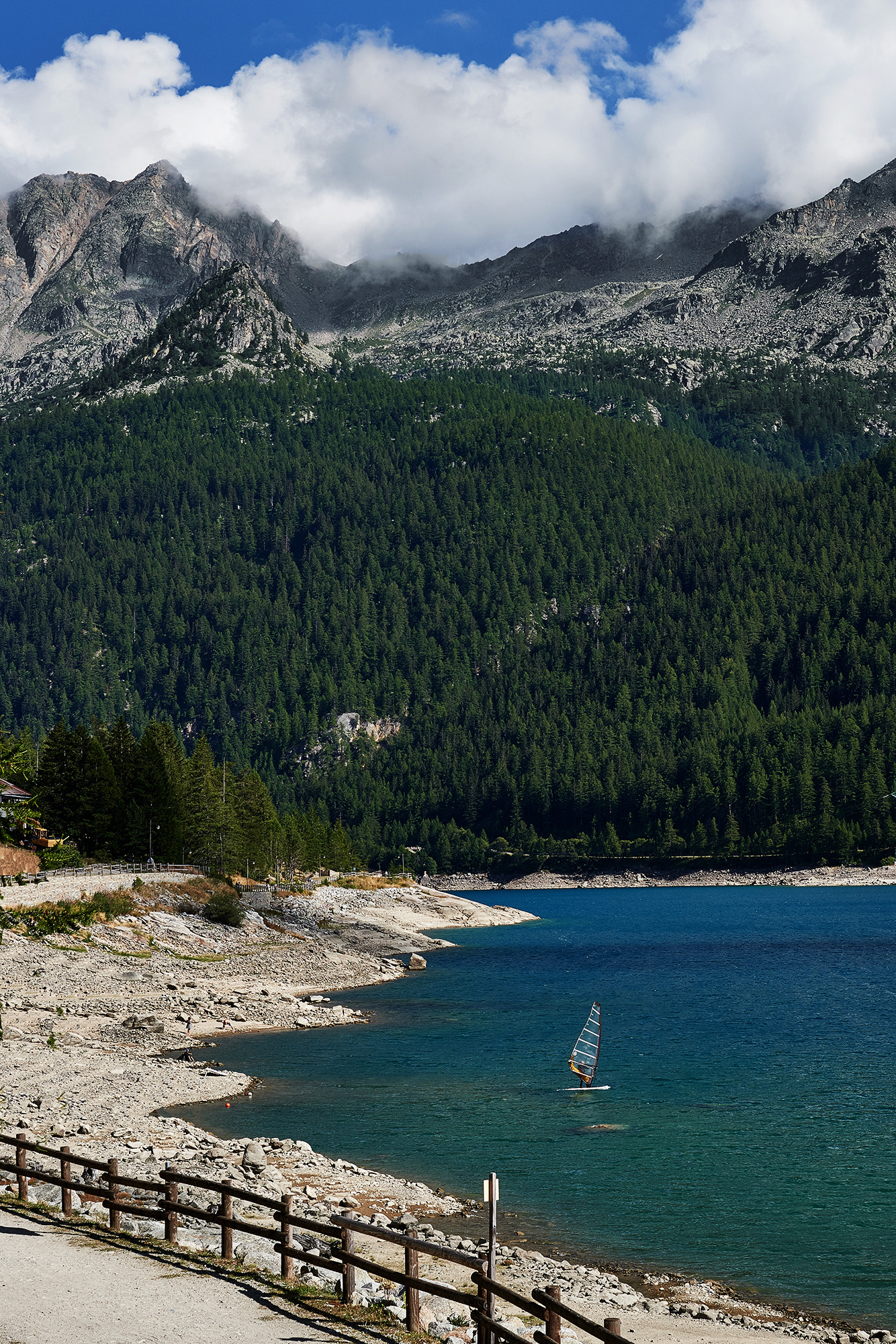 Nikon AF-S Nikkor 24-120mm F4G ED VR sample photo. Ceresole lake photography