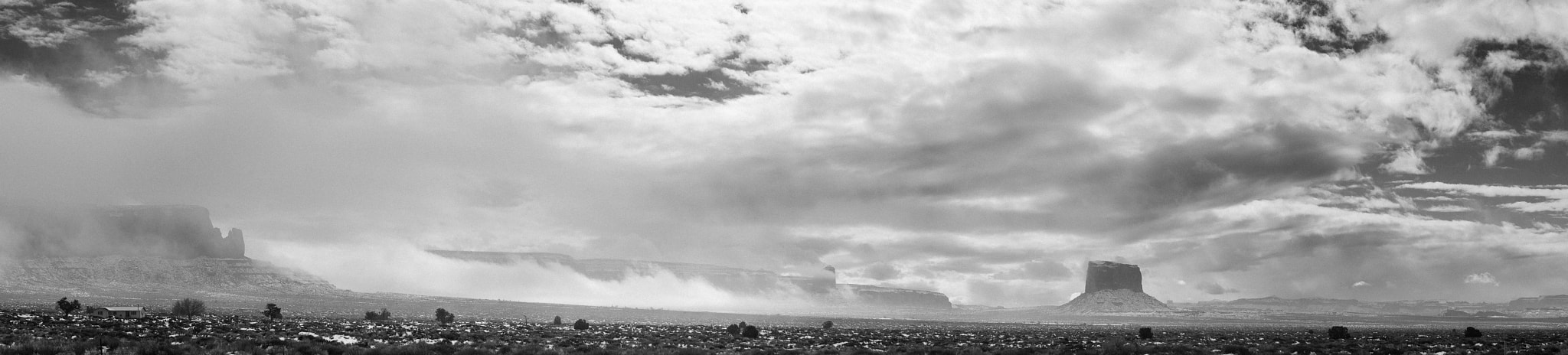 AF Zoom-Nikkor 35-70mm f/2.8 sample photo. Entrance to monument valley photography