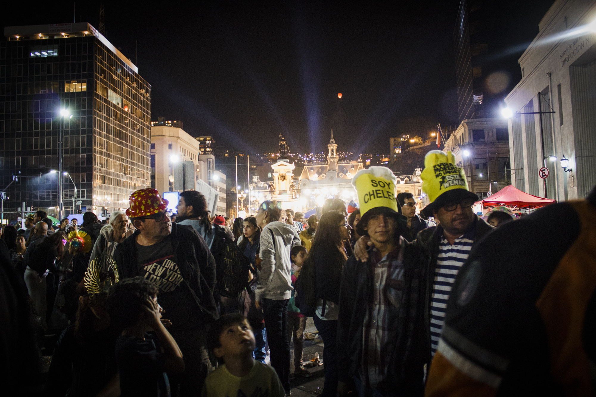 Canon EOS 600D (Rebel EOS T3i / EOS Kiss X5) sample photo. New year’s eve celebrations in valparaiso photography