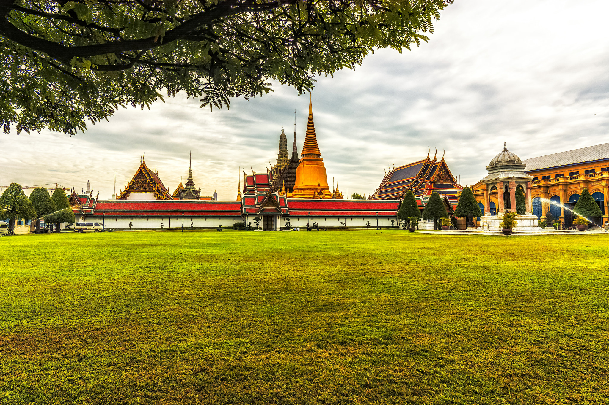 Samyang 14mm F2.8 ED AS IF UMC sample photo. Grand palace photography
