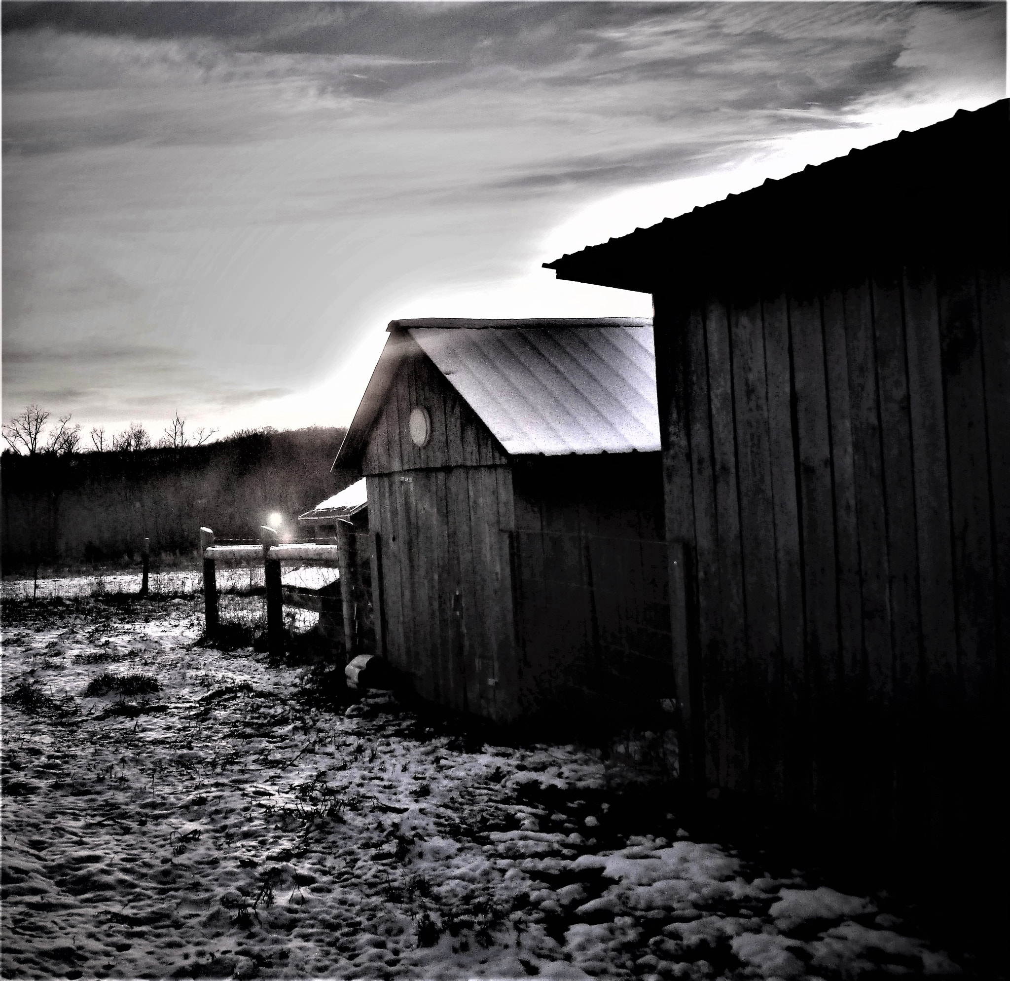 Canon PowerShot ELPH 160 (IXUS 160 / IXY 150) sample photo. Winter at the farm photography