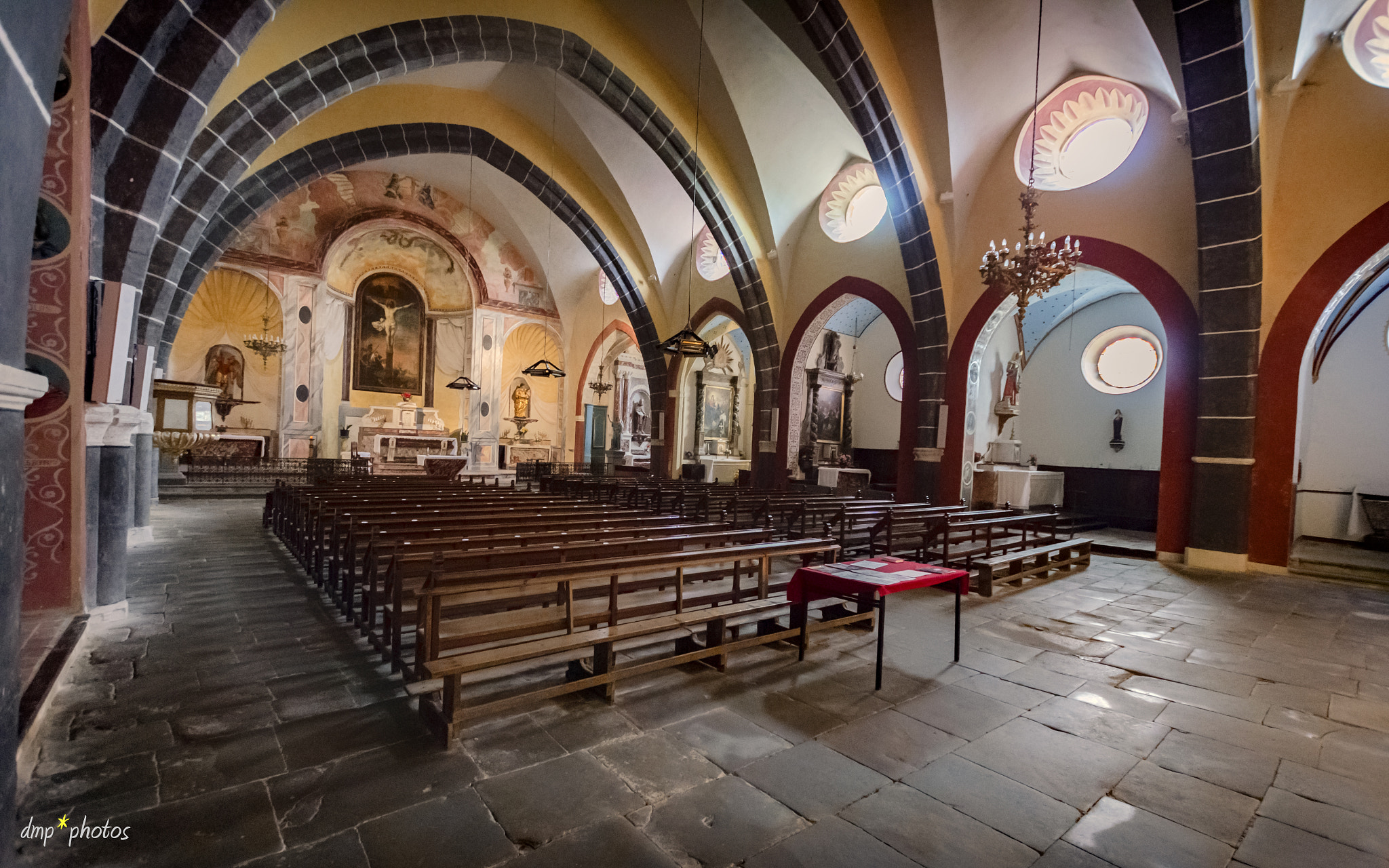 Nikon D5100 + Sigma 10-20mm F3.5 EX DC HSM sample photo. Église saint-michel. photography