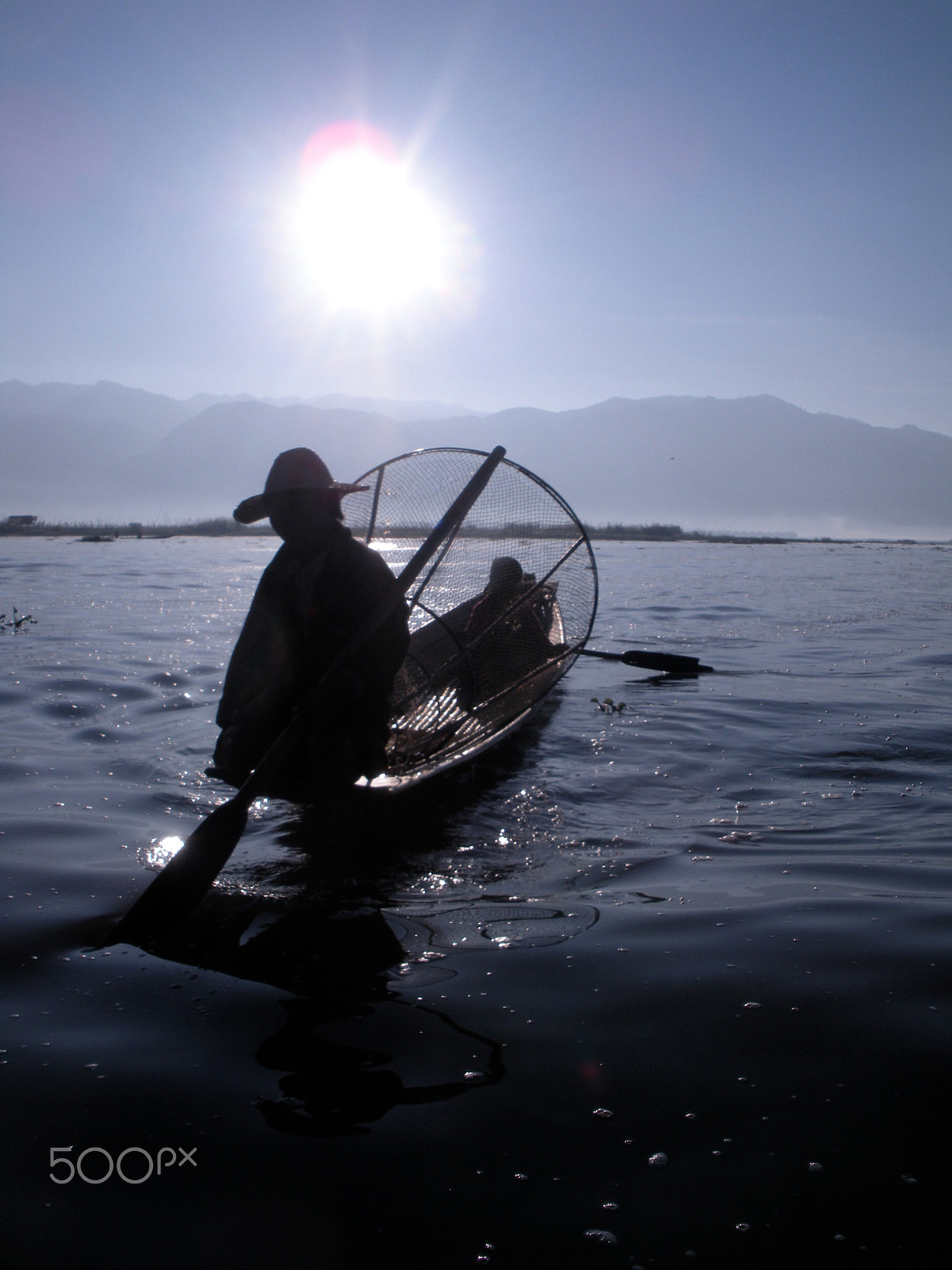 Nikon Coolpix S550 sample photo. Fisherboy, burma photography