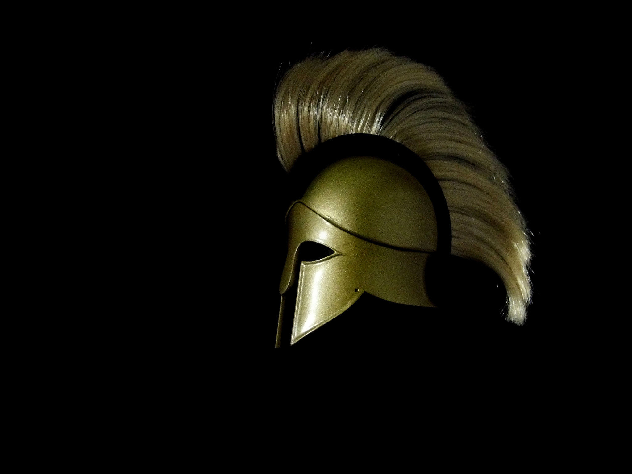 JK KODAK PIXPRO AZ525 sample photo. Greek helmet photography