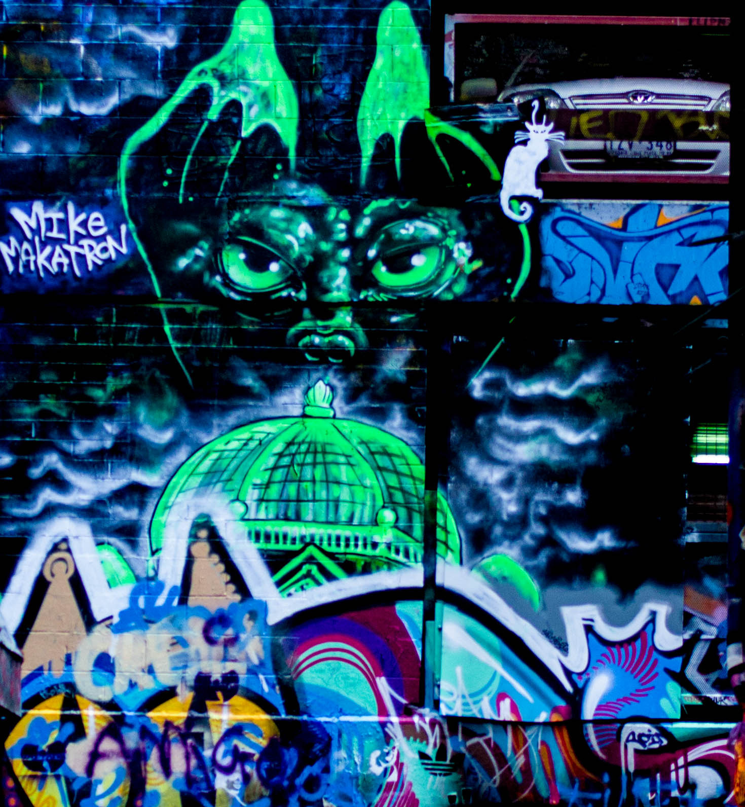 Pentax smc DA 35mm F2.8 Macro Limited sample photo. Street art photography