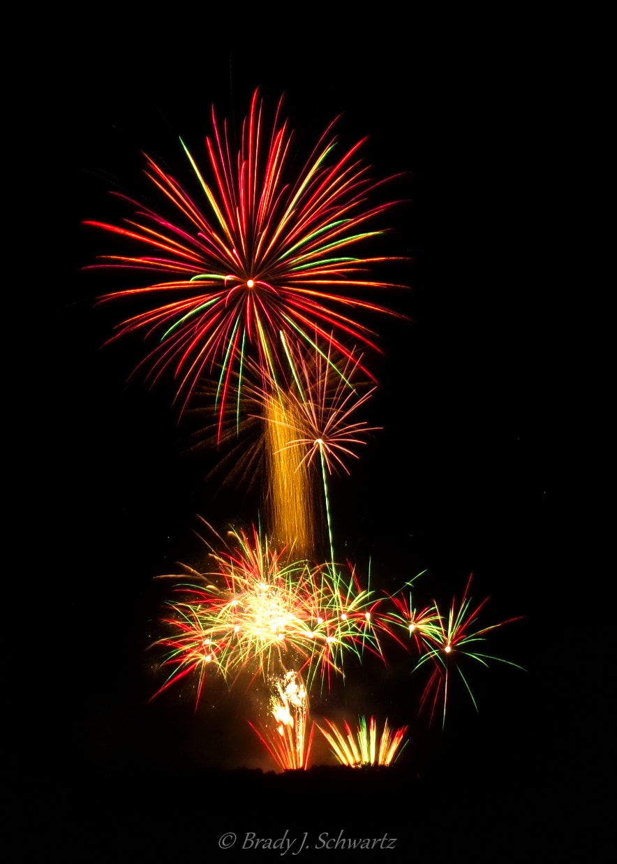 Kodak PIXPRO AZ251 sample photo. Fireworks photography